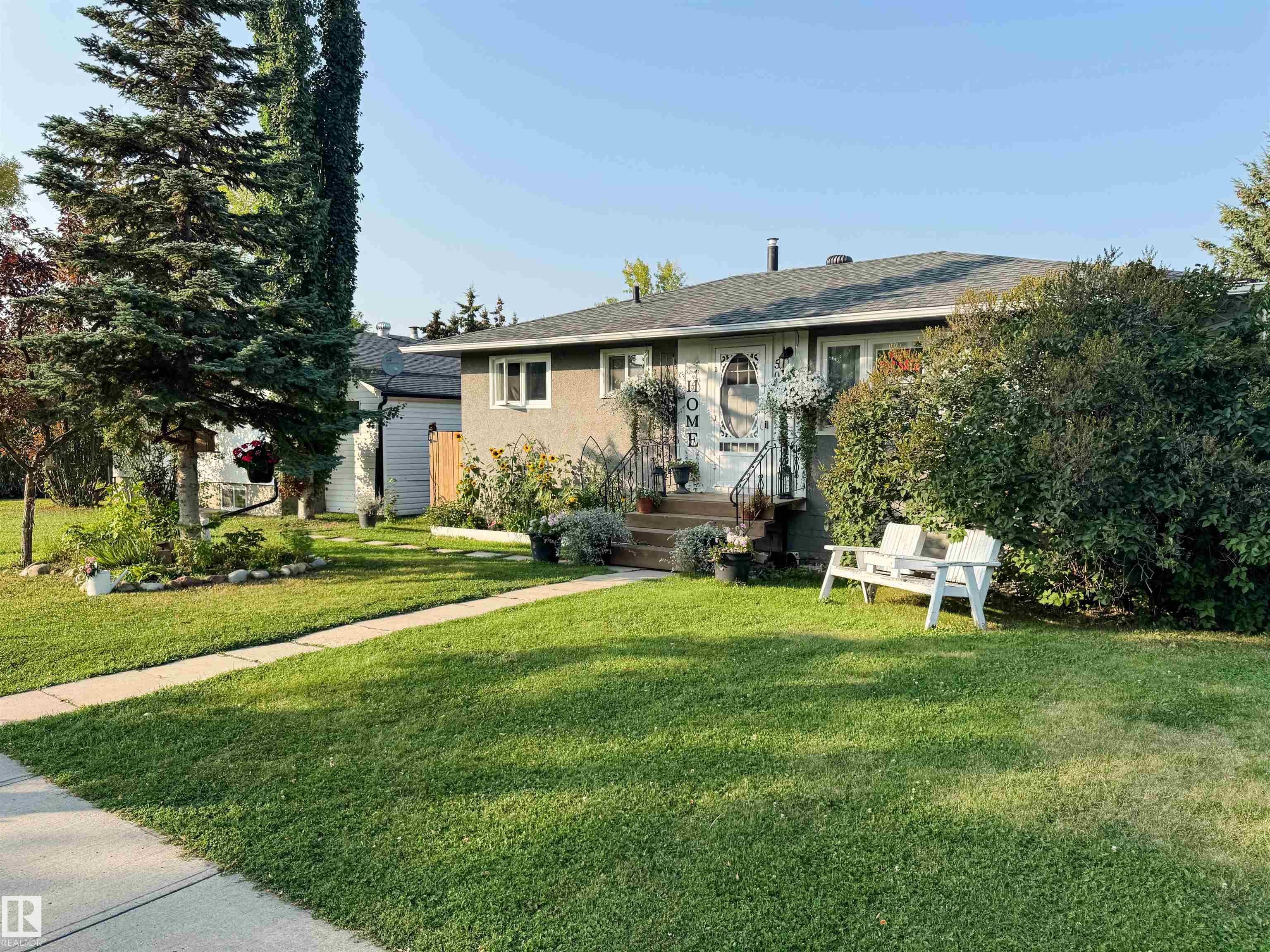 5099 45 Street, E4456615, Alberta,
