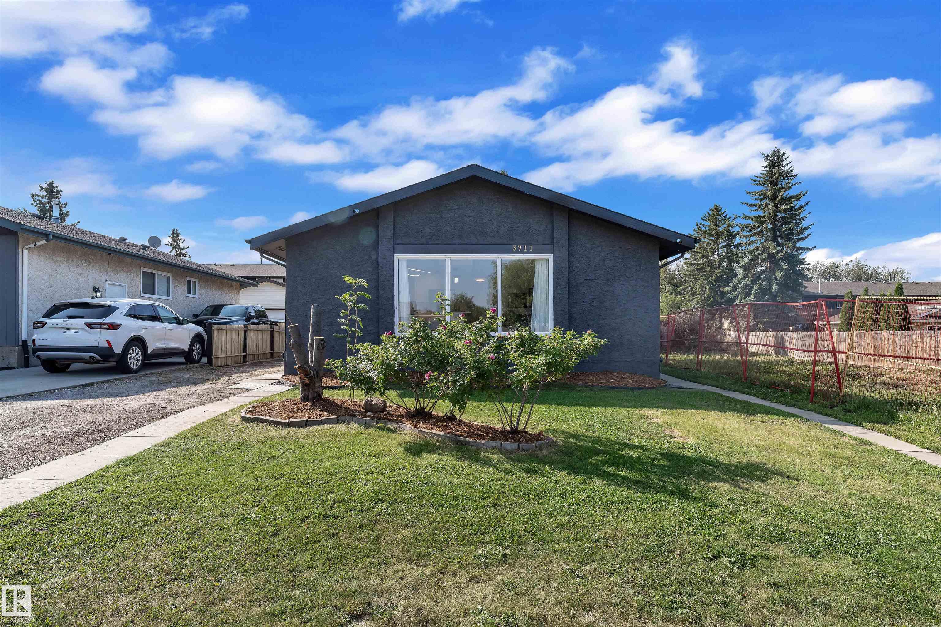 3711 17A Avenue, E4456660, Alberta,