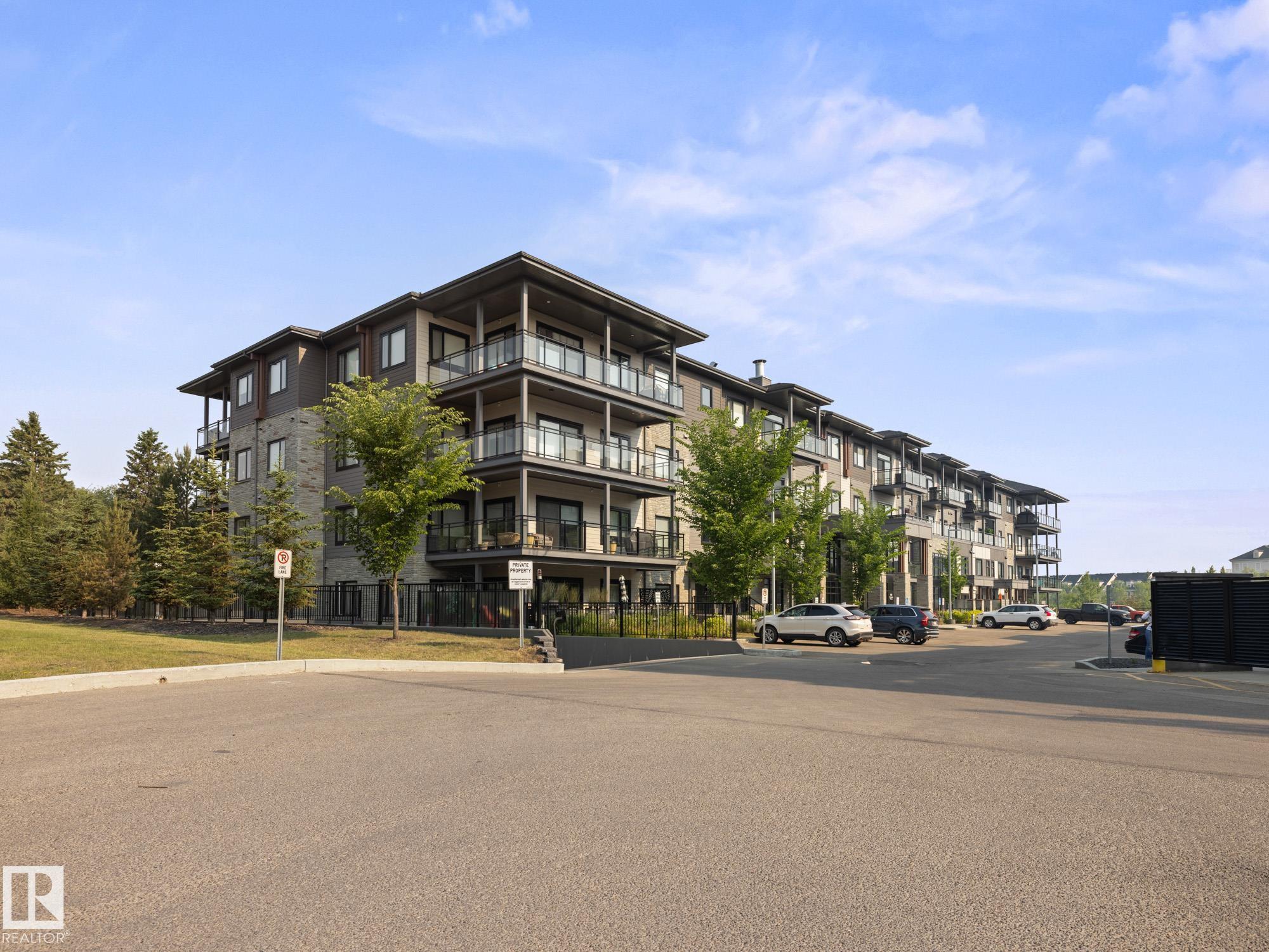 111 528 GRIESBACH Parade, E4456832, Alberta,