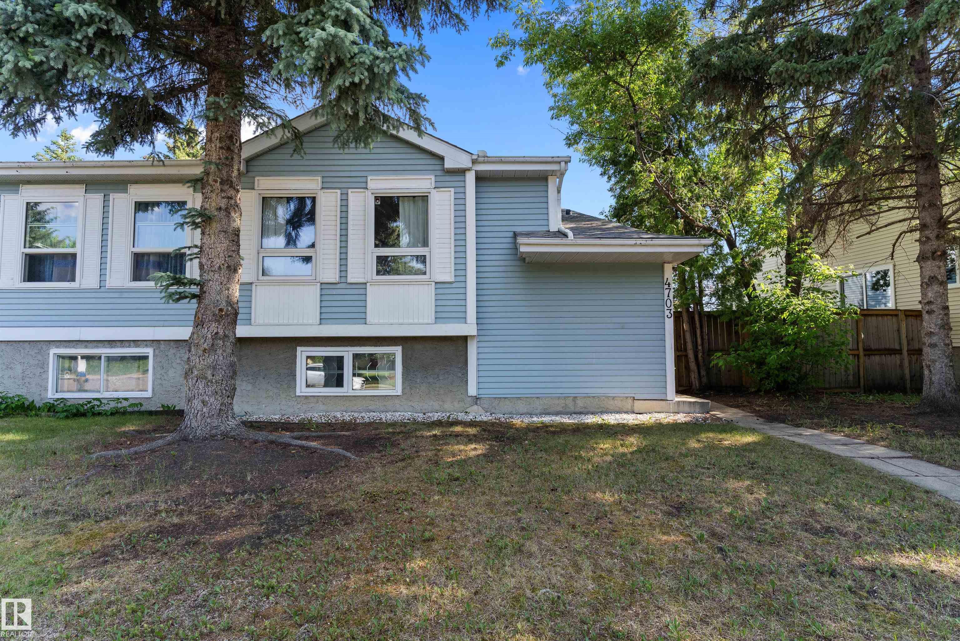 Second View of 4703 36 Avenue, Minchau, Edmonton, Alberta, T6L 3S2