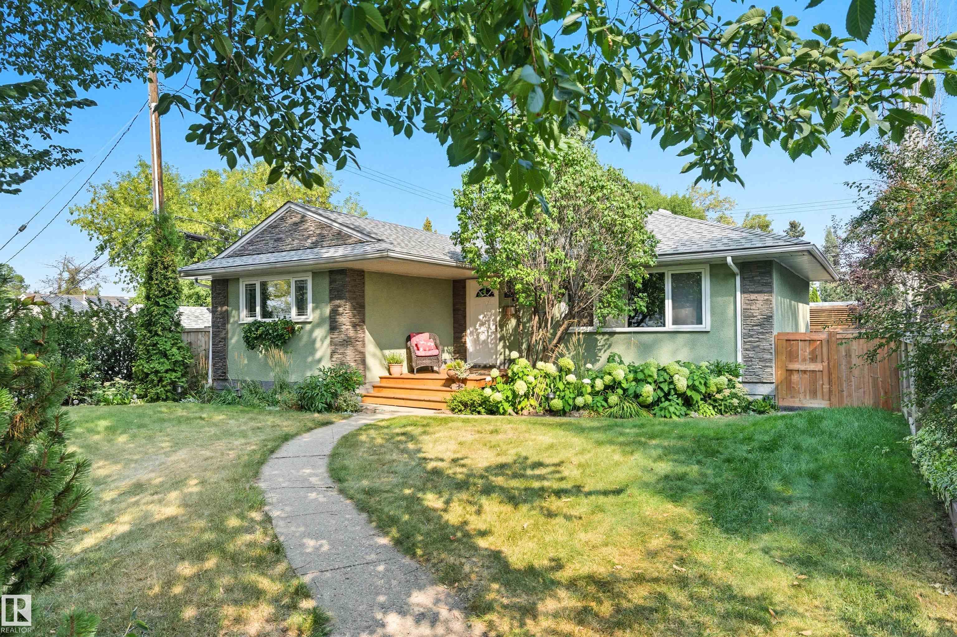 10523 62 Street, E4456907, Alberta,