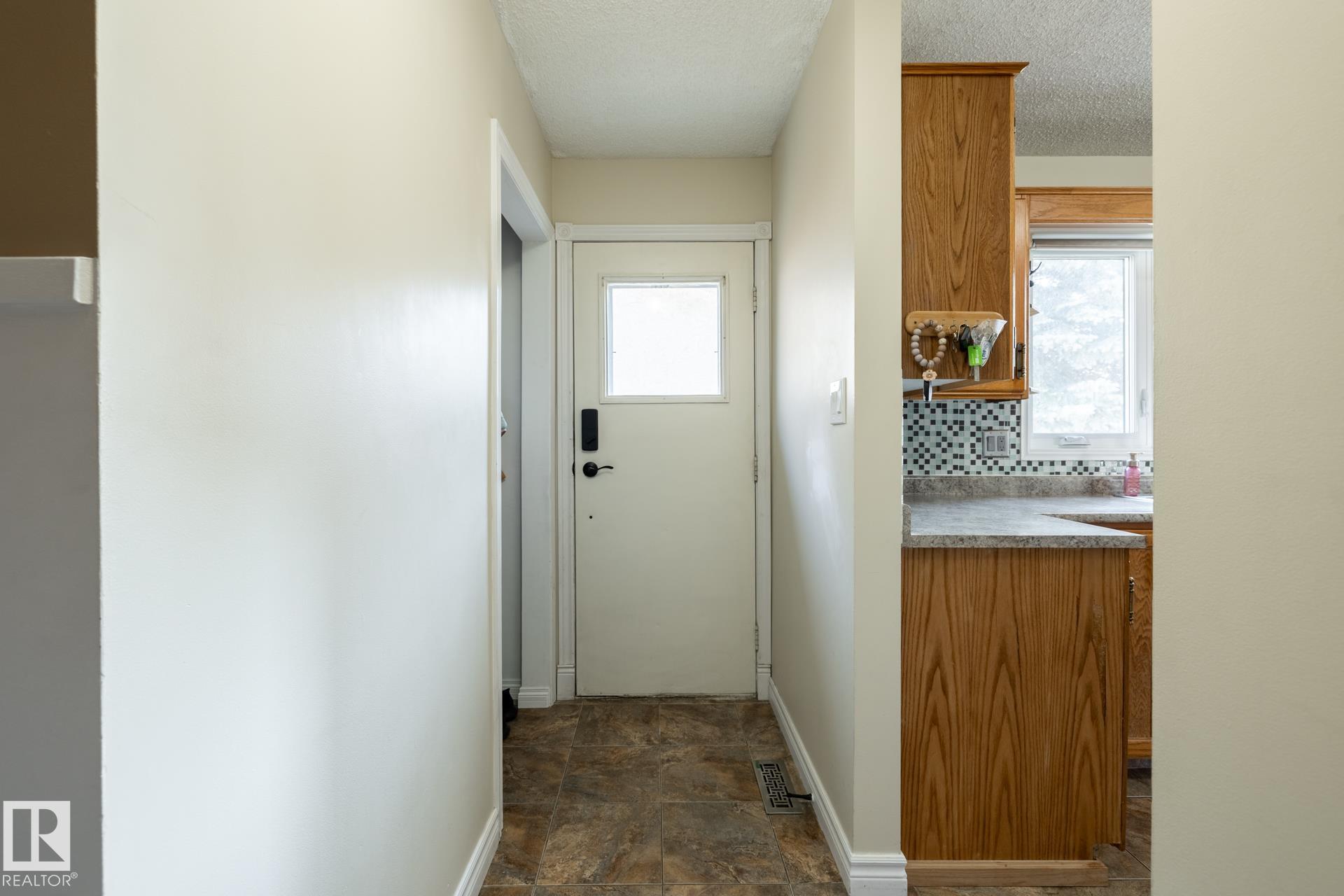 Third View of 7272 152C Avenue, Kilkenny, Edmonton, Alberta, T5C 3N2