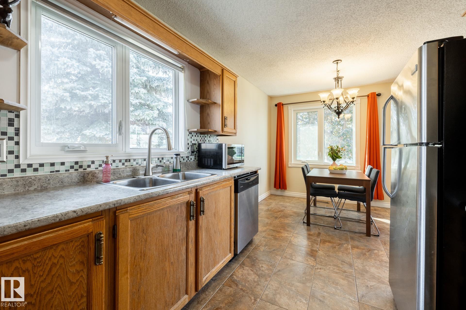 Fourth View of 7272 152C Avenue, Kilkenny, Edmonton, Alberta, T5C 3N2