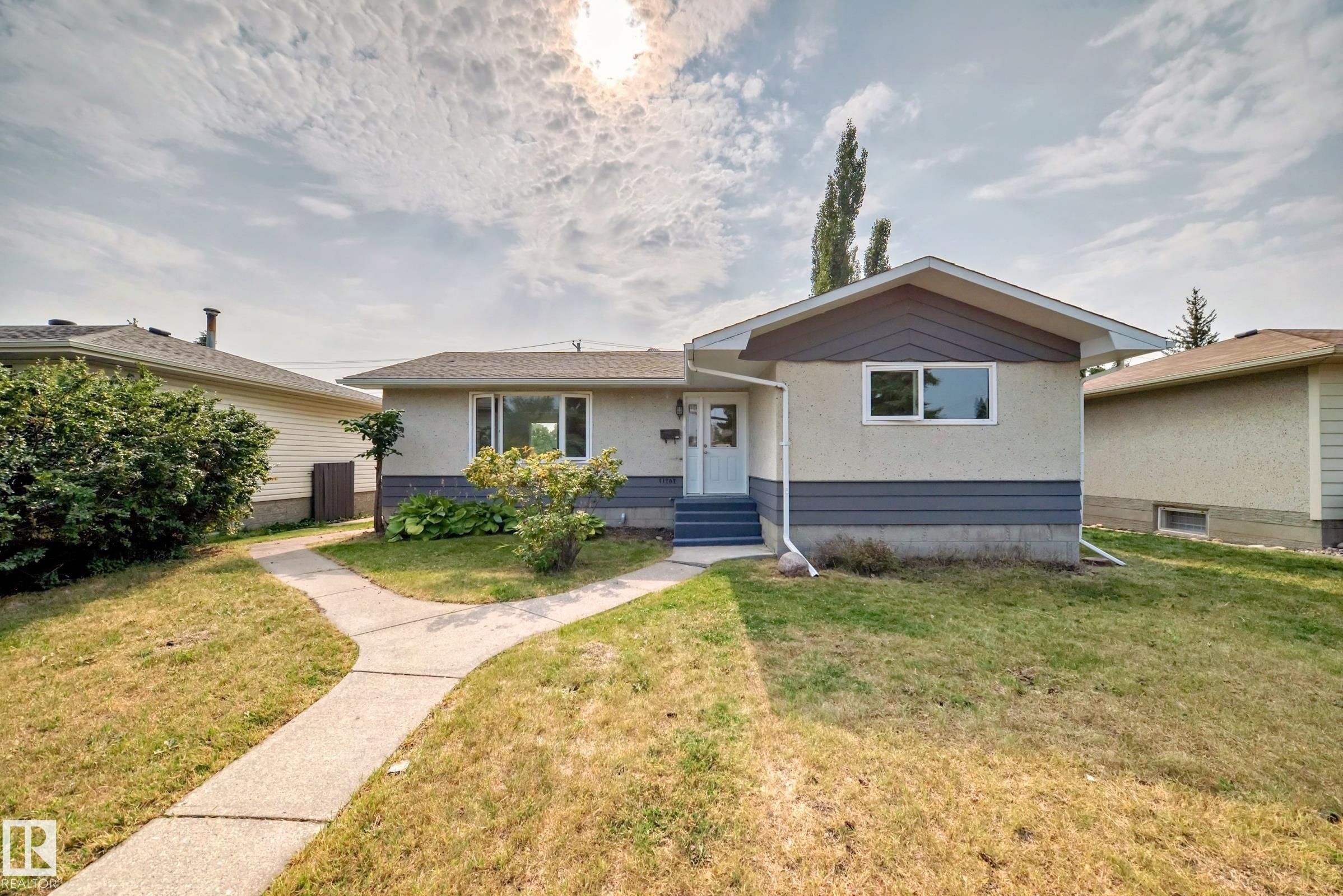 Second View of 11707 46 Avenue, Malmo Plains, Edmonton, Alberta, T6H 0A6