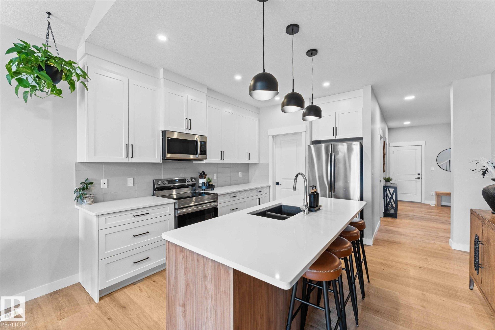 80 GLADSTONE Bend, E4456914, Alberta,