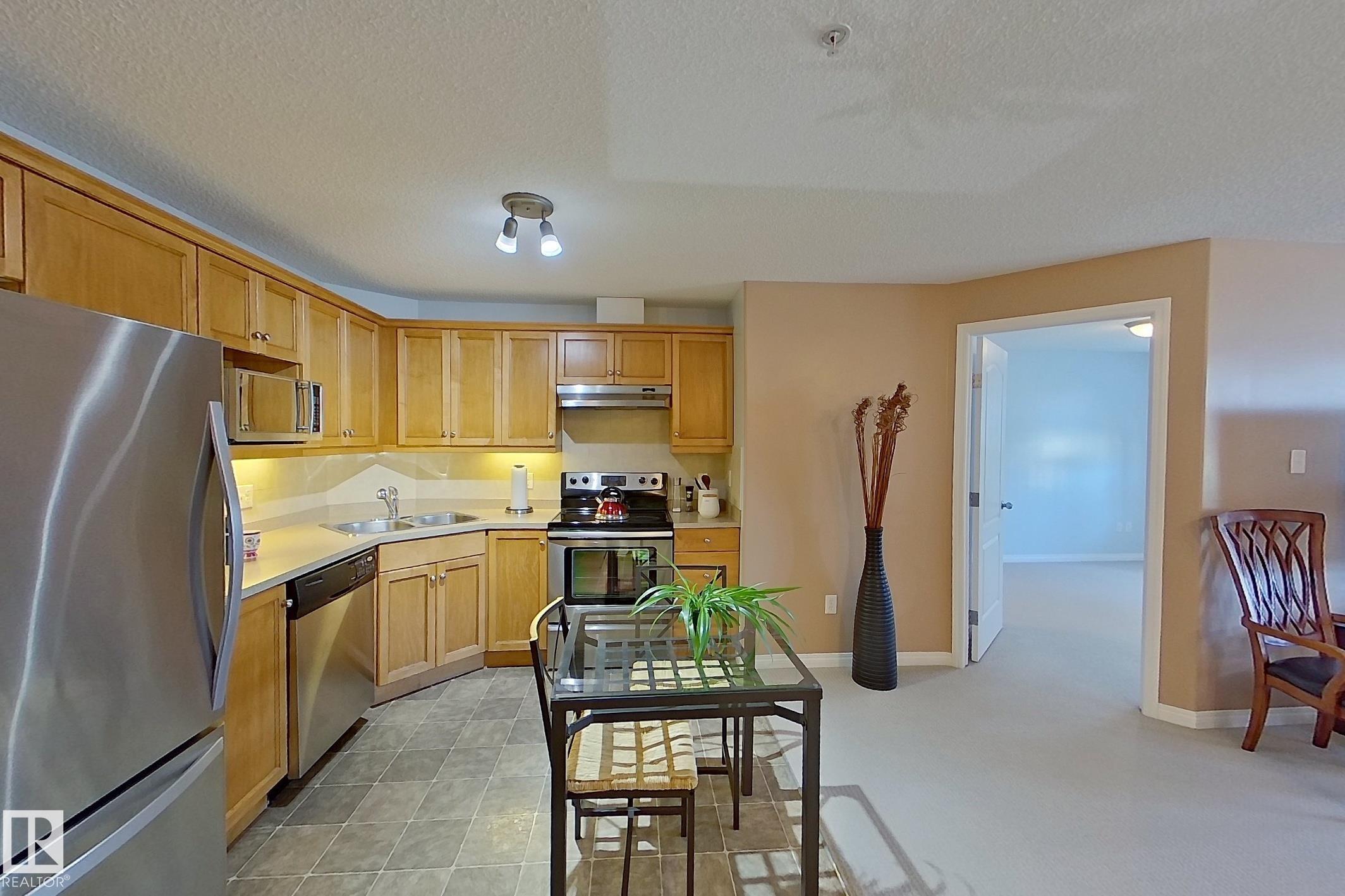 Fifth View of 338 1520 HAMMOND GATE Gate, The Hamptons, Edmonton, Alberta, T6M 0J4