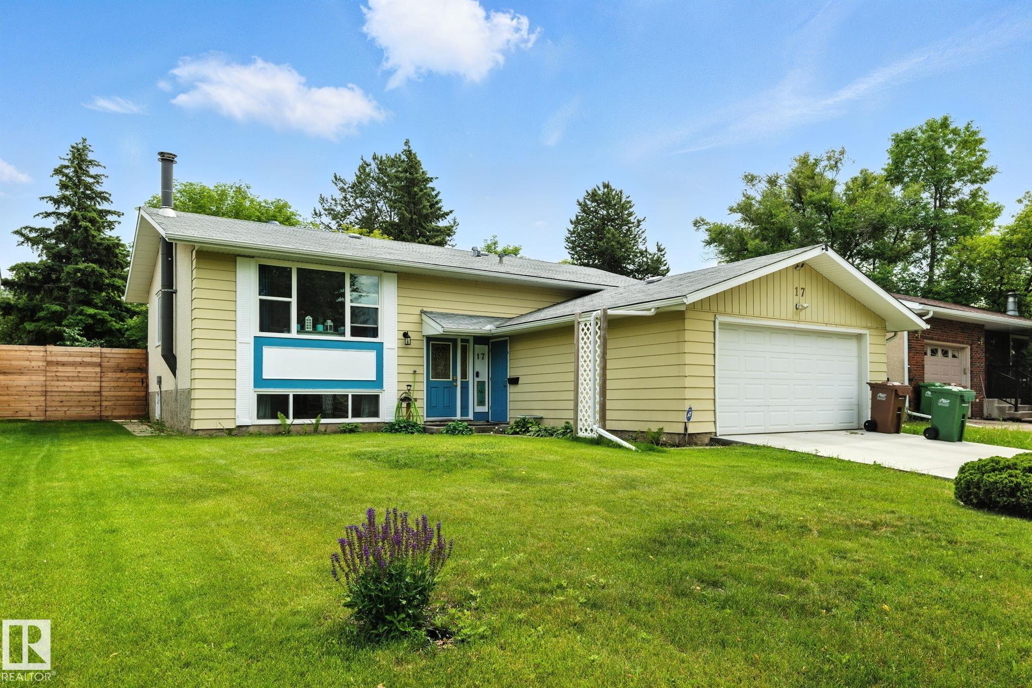 17 AMBER Crescent, E4456918, Alberta,