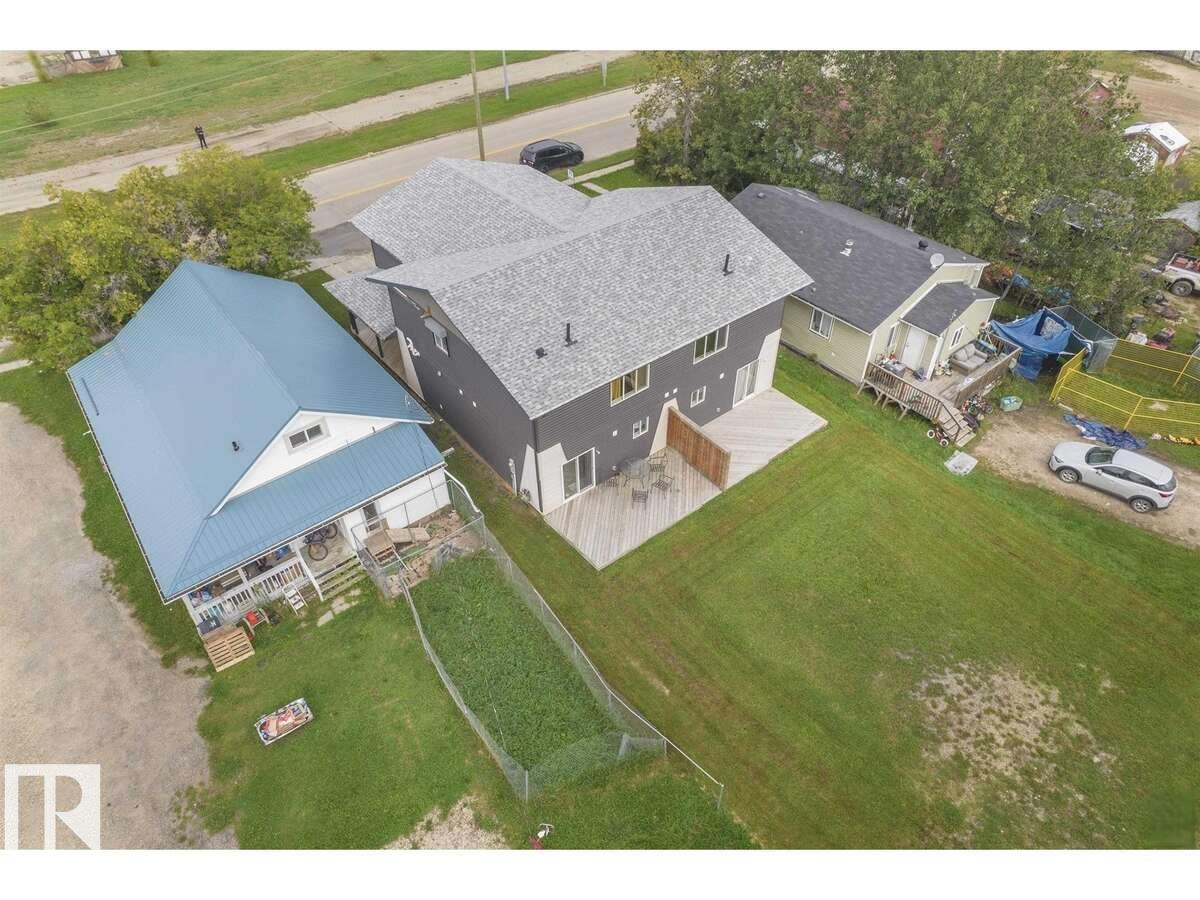 Second View of 5265 52 Street, Mayerthorpe, Mayerthorpe, Alberta, T0E 1N0