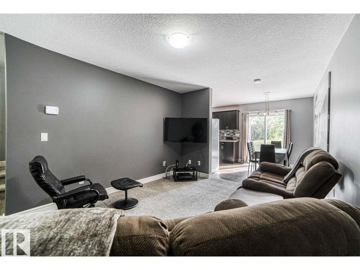 Fifth View of 5265 52 Street, Mayerthorpe, Mayerthorpe, Alberta, T0E 1N0
