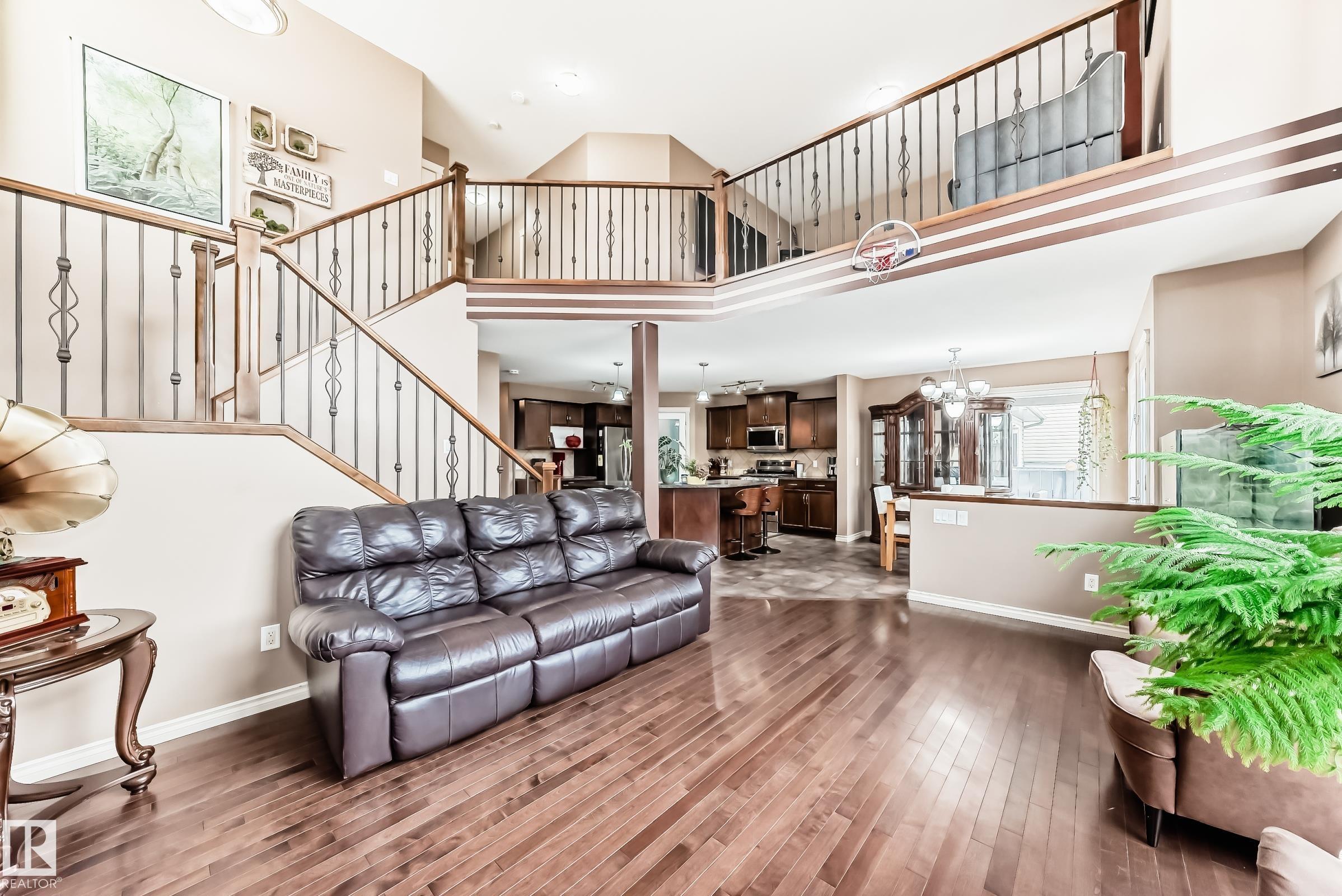 Fourth View of 749 MCALLISTER Loop, Macewan, Edmonton, Alberta, T6W 1R5