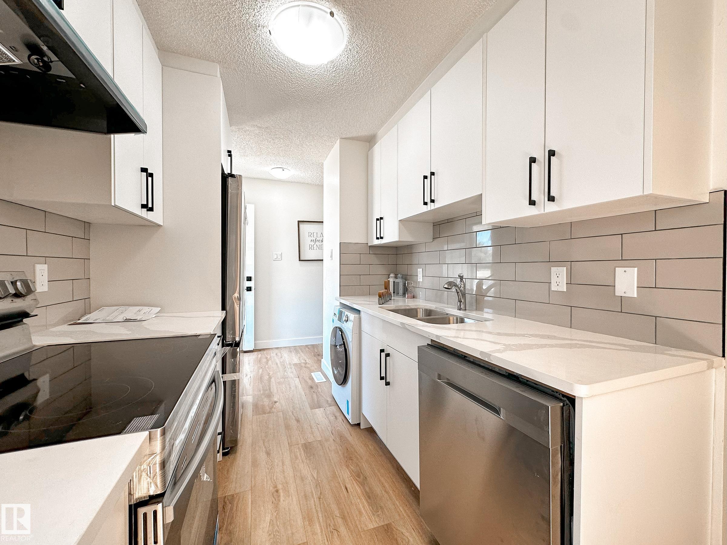 Fifth View of 6J CALLINGWOOD Court, Callingwood North, Edmonton, Alberta, T5T 0H5