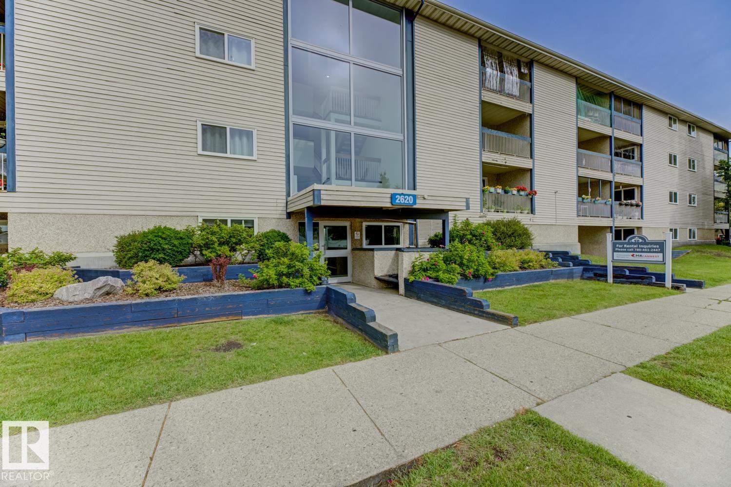 Second View of 410 2620 MILL WOODS E, Weinlos, Edmonton, Alberta, T6L 5K6
