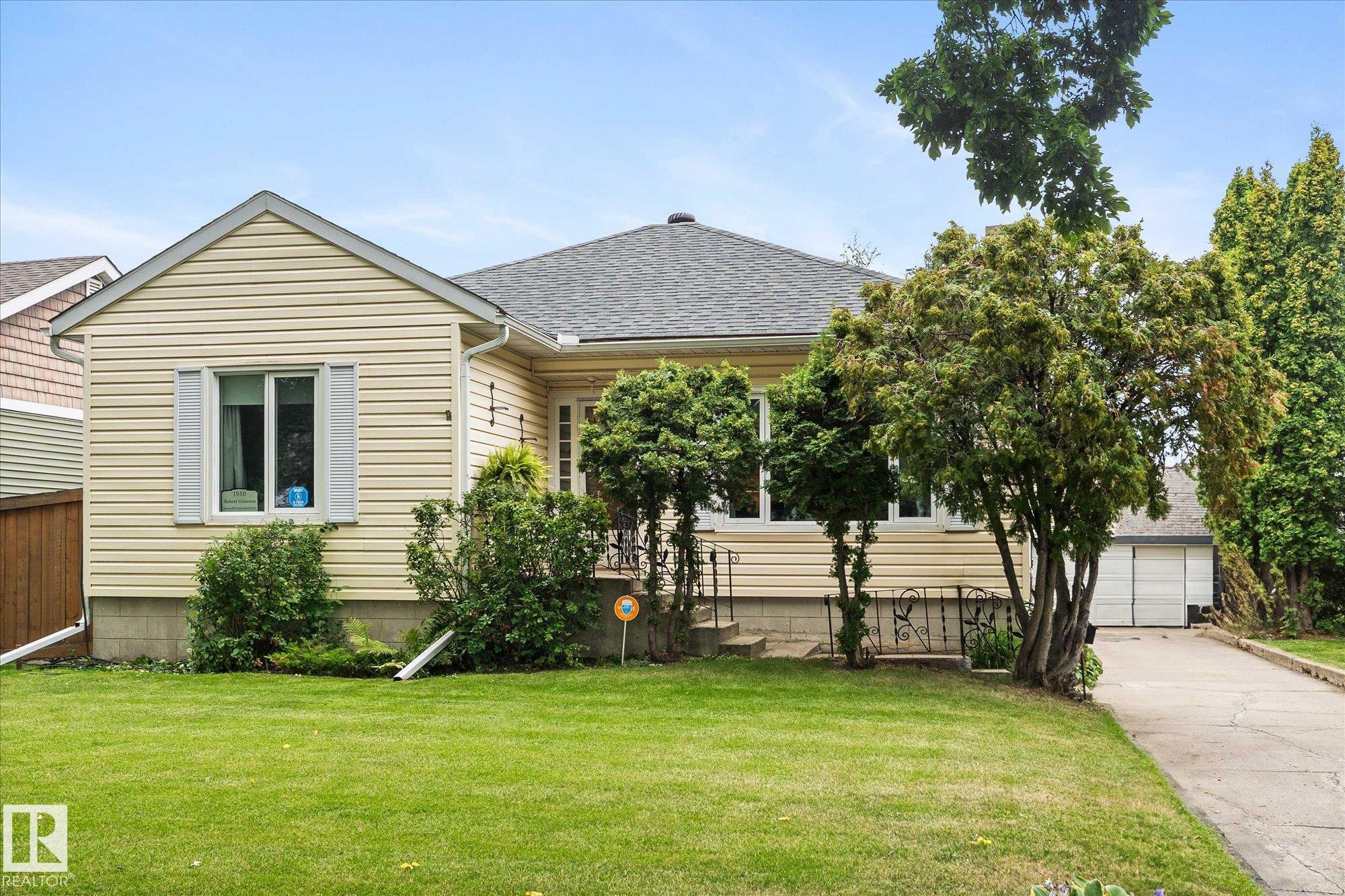 6615 111 Avenue, E4457012, Alberta,
