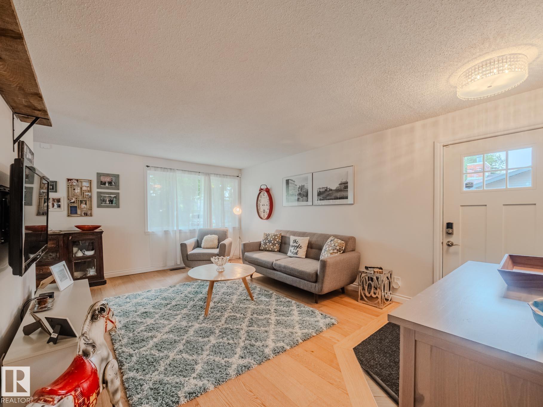 Fourth View of 26 SUNNYSIDE Crescent, Sturgeon Heights, St. Albert, Alberta, T8N 0J5