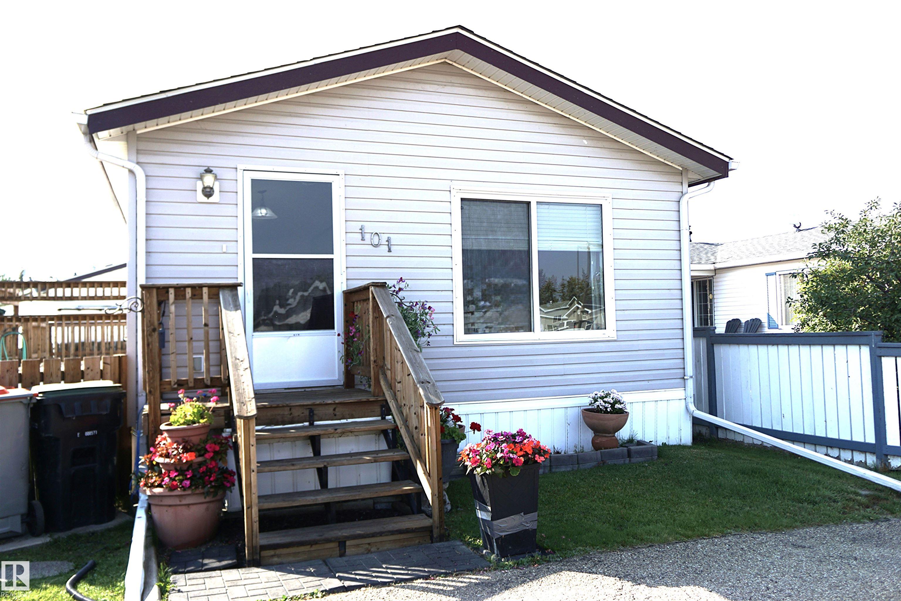 101 4819 51 Avenue, E4457026, Alberta,