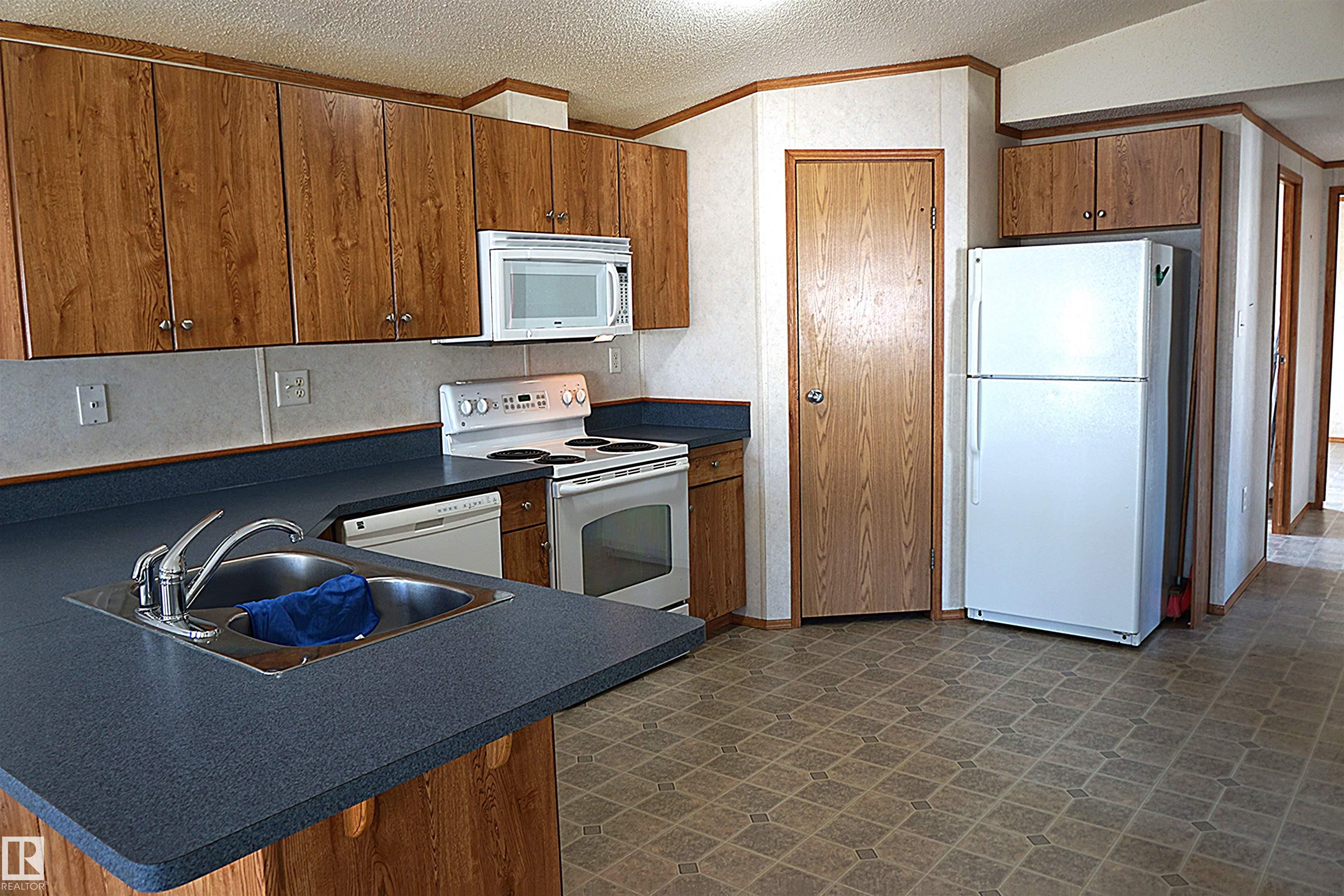 Fifth View of 101 4819 51 Avenue, Millet, Millet, Alberta, T0C 1Z0