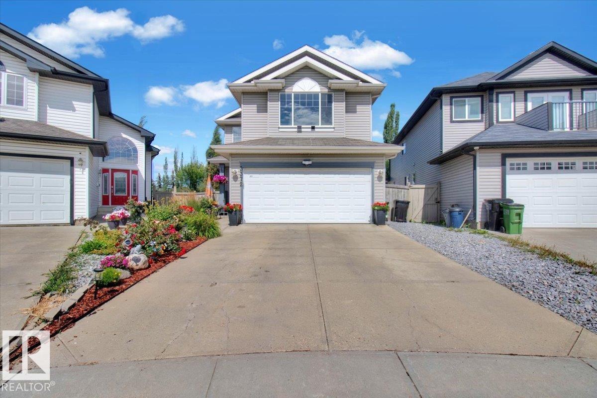Second View of 3372 25 Avenue, Silver Berry, Edmonton, Alberta, T6T 1Y4