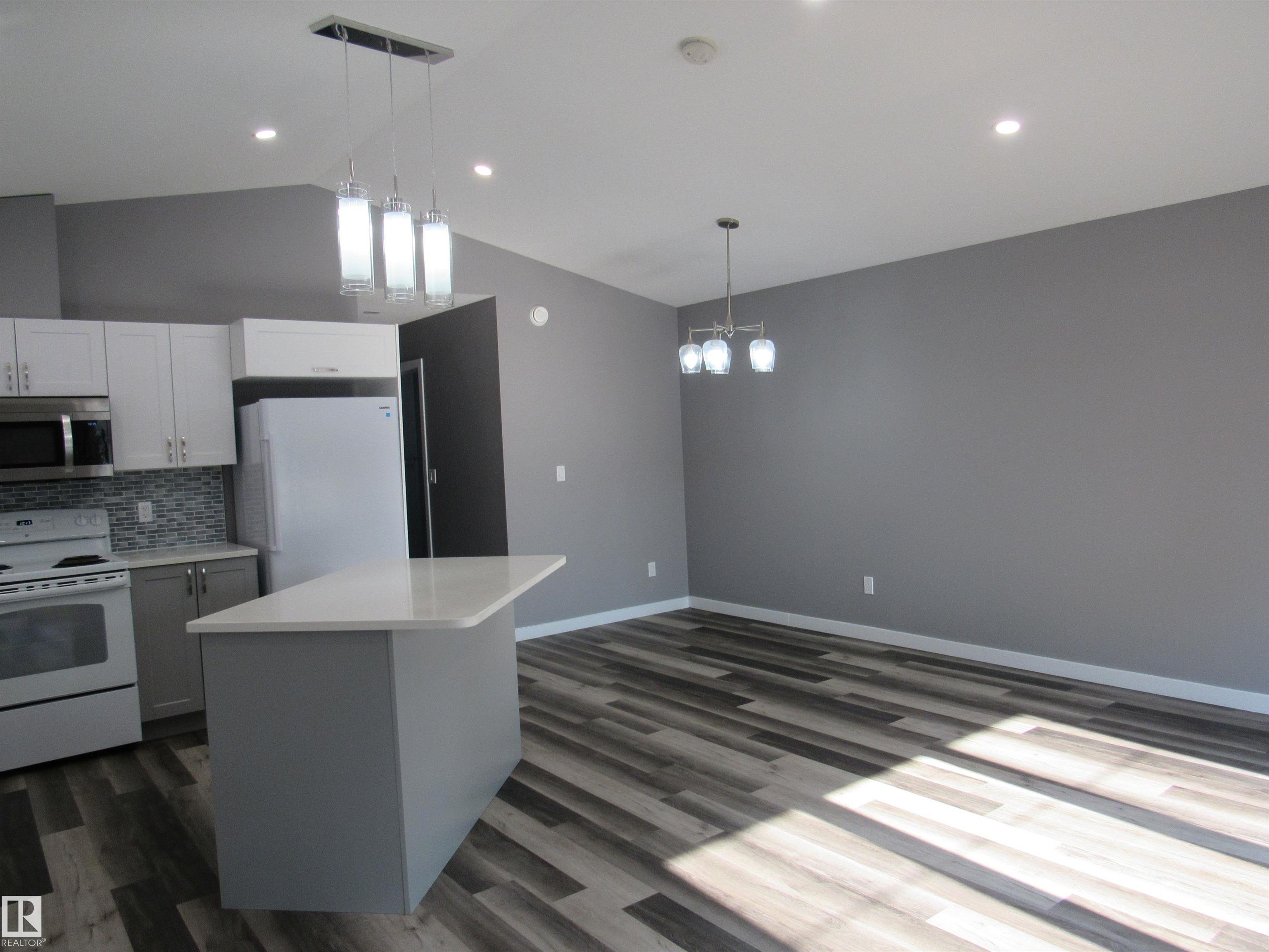 Third View of Unit A, 5112 - 54 Street, Barrhead, Barrhead, Alberta, T7N 1E7