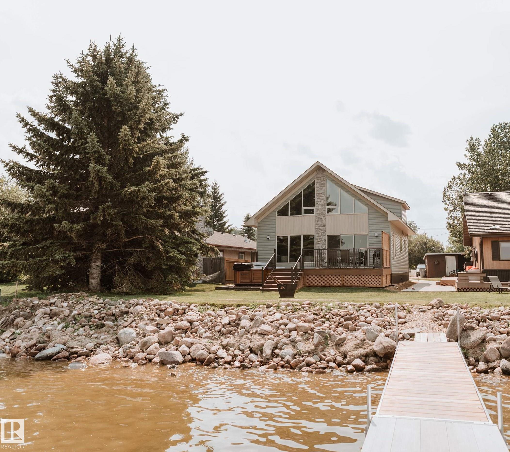 Second View of 33 Lakeshore Dr, Grandview_CWET, Rural Wetaskiwin County, Alberta, T0C 2V0