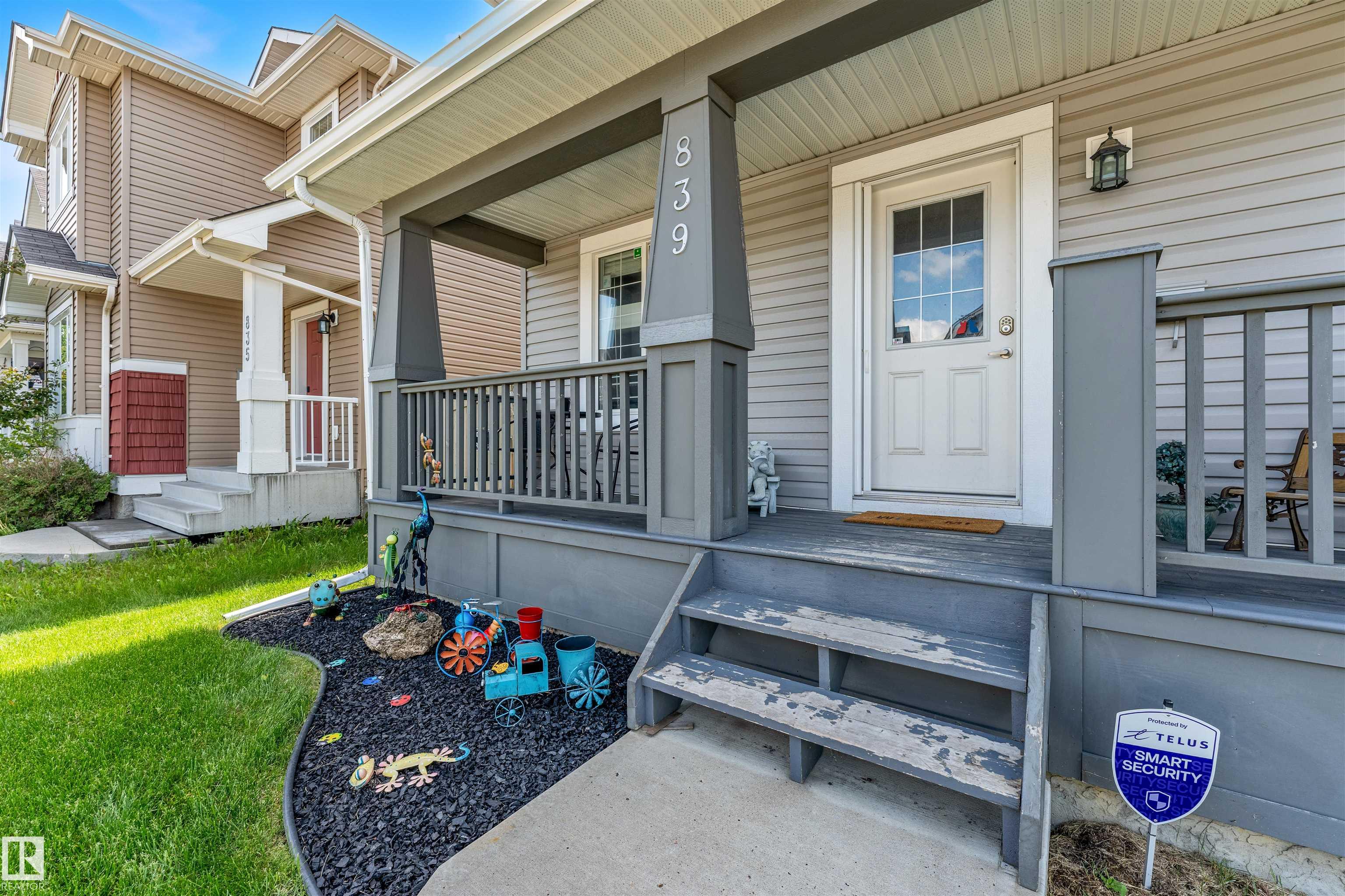 Third View of 839 37 Avenue, Maple Crest, Edmonton, Alberta, T6T 0S3