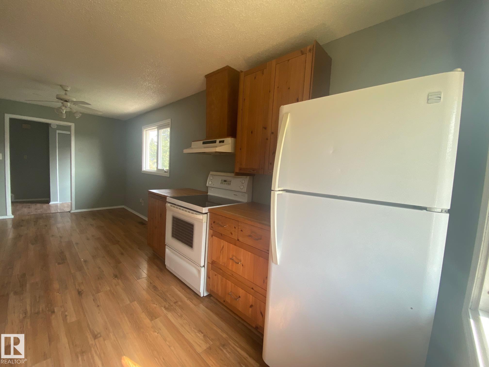 Fourth View of 5424 55 Avenue, South Centennial, Wetaskiwin, Alberta, T9A 1A5