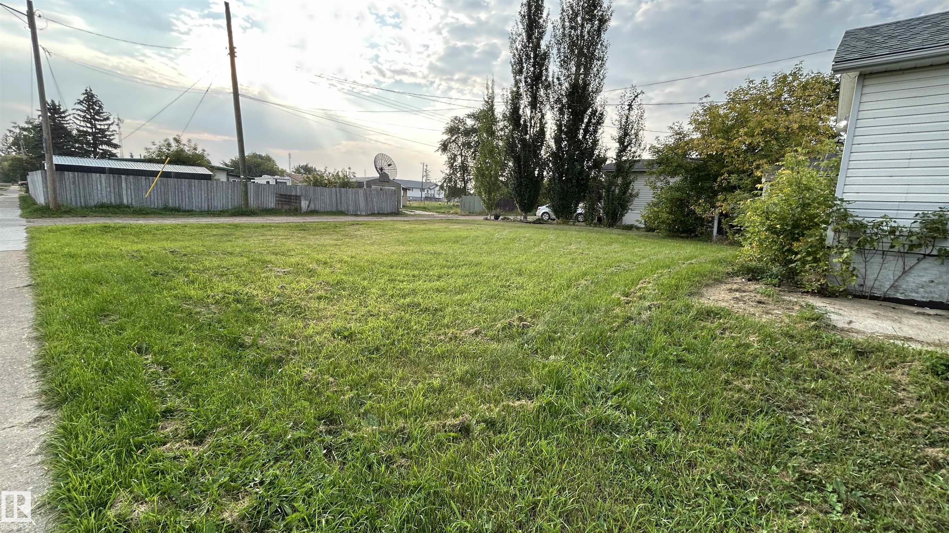 Third View of 5033 53st, Glendon, Glendon, Alberta, T0A 1P0