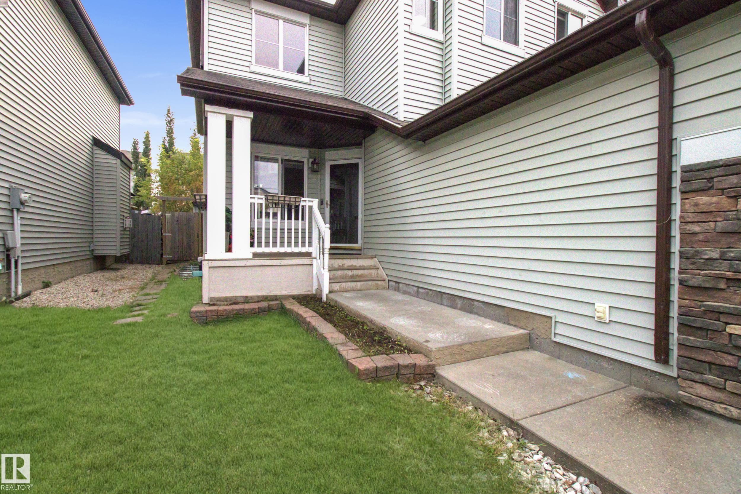 Fourth View of 6131 10 Avenue, Walker, Edmonton, Alberta, T6X 0M3