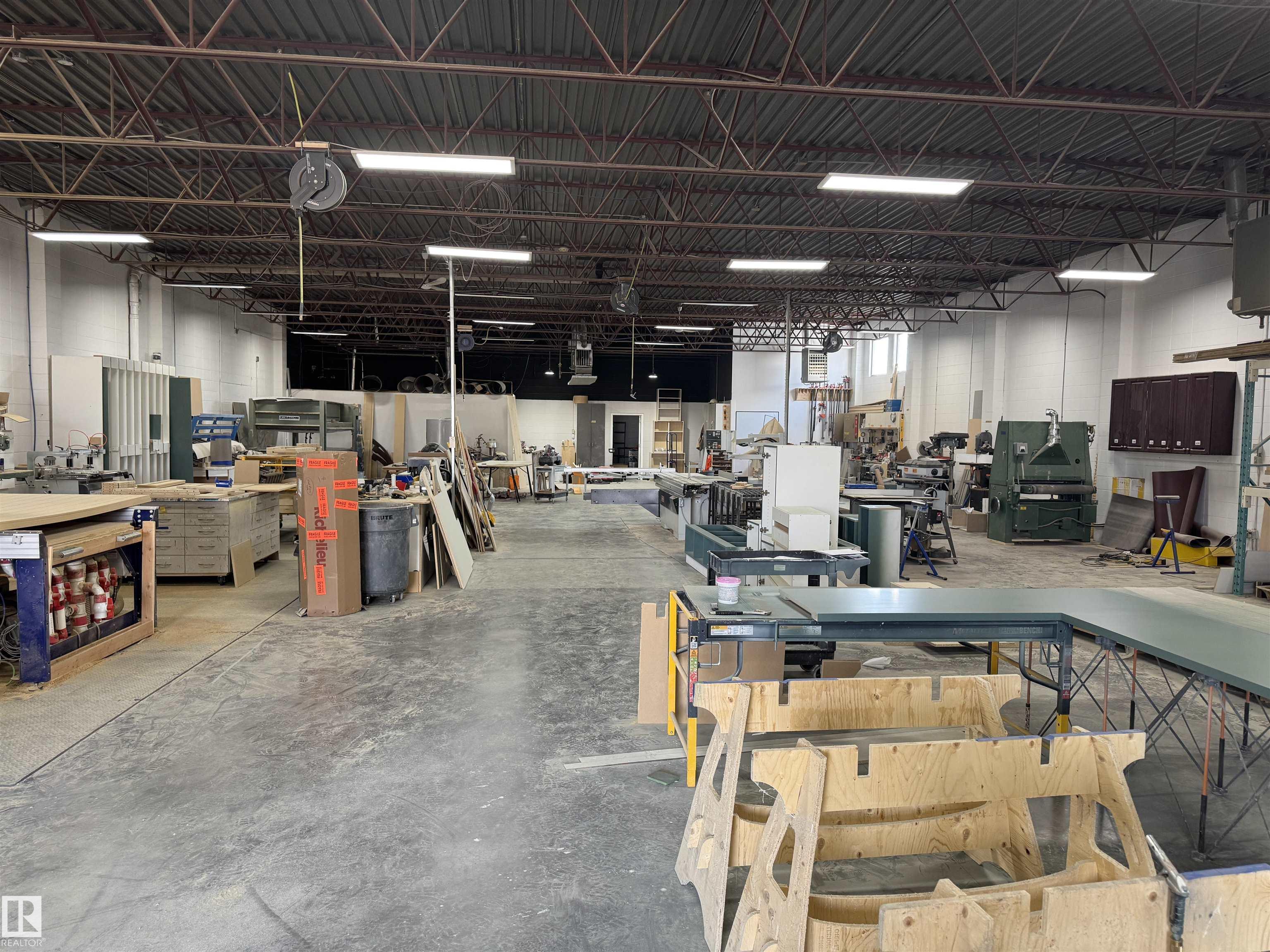 Fourth View of 14528 115 Avenue NW, Huff Bremner Estate Industrial, Edmonton, Alberta, T5M 3B9