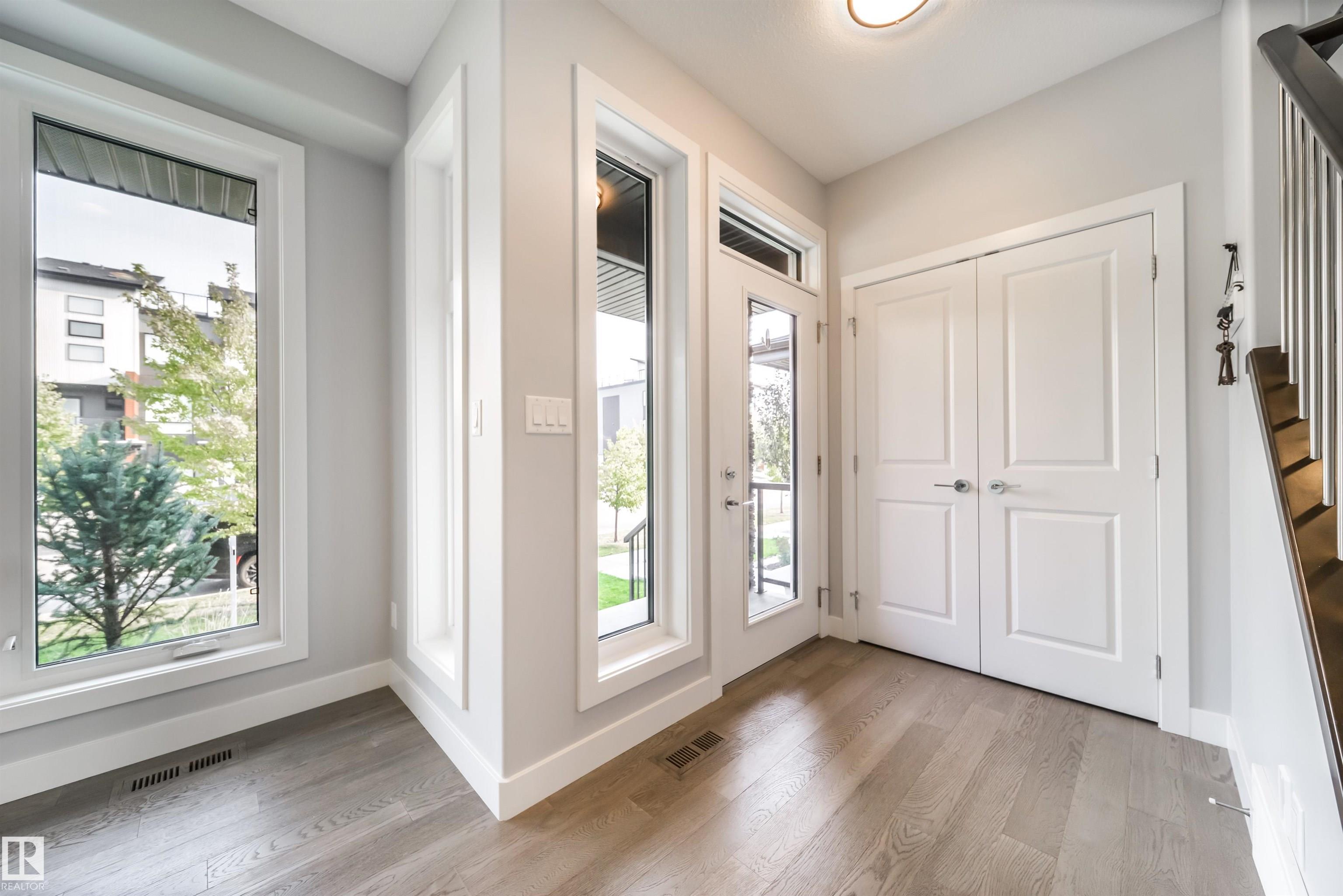Second View of 120 SALISBURY Way, Salisbury Village, Sherwood Park, Alberta, T8B 0B4