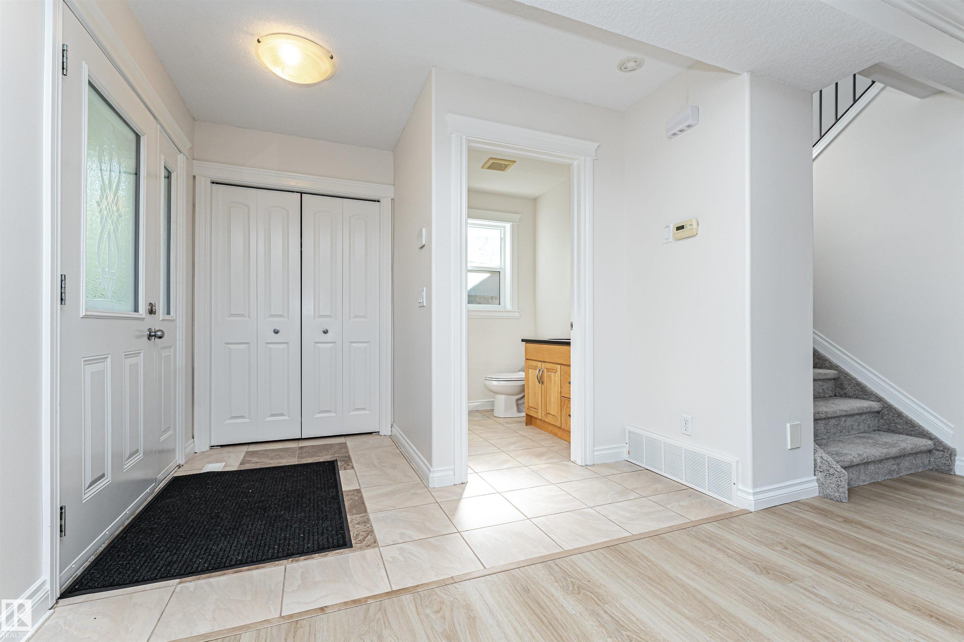 Fourth View of 10847 66 Avenue, Allendale, Edmonton, Alberta, T6H 1Y1