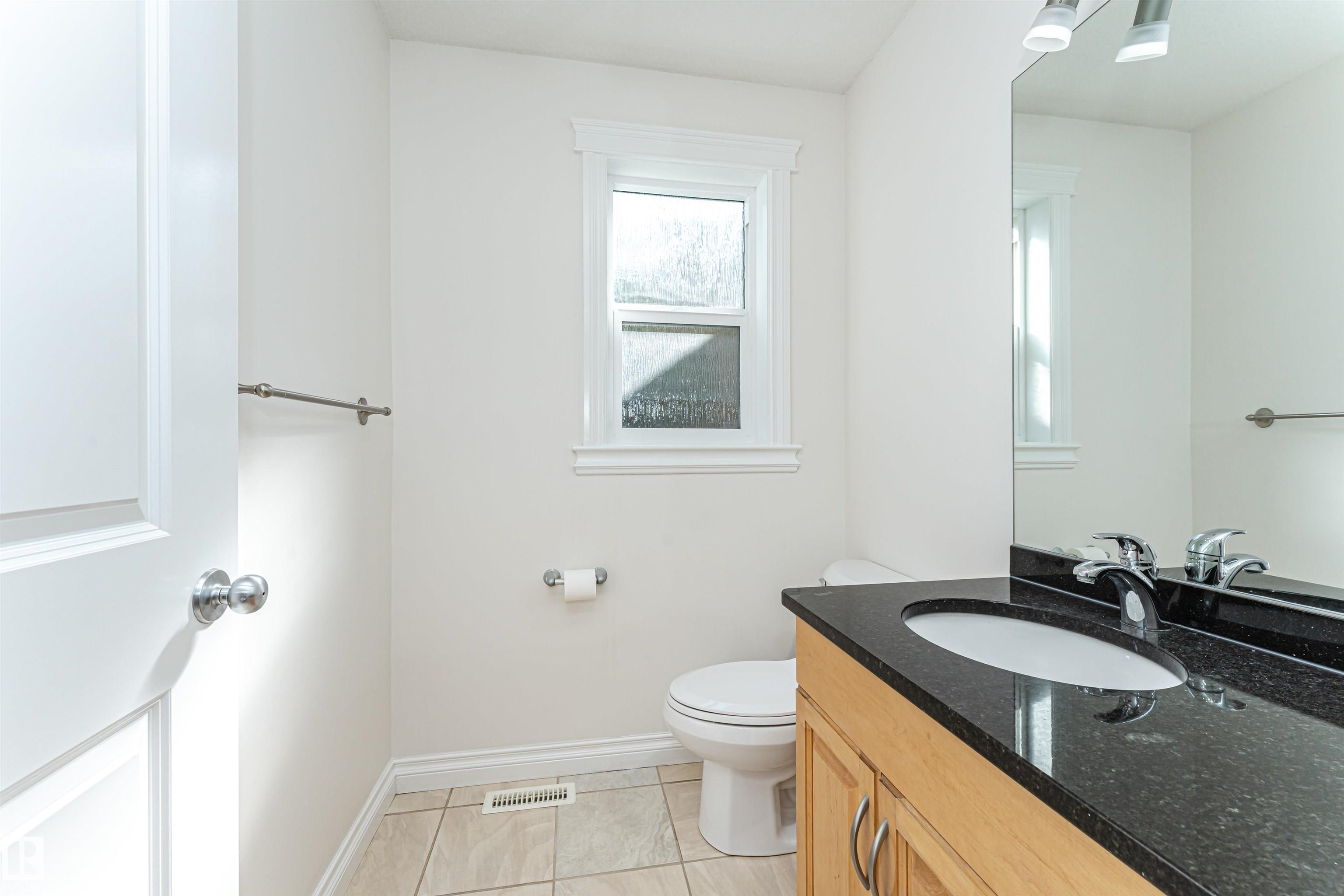 Fifth View of 10847 66 Avenue, Allendale, Edmonton, Alberta, T6H 1Y1