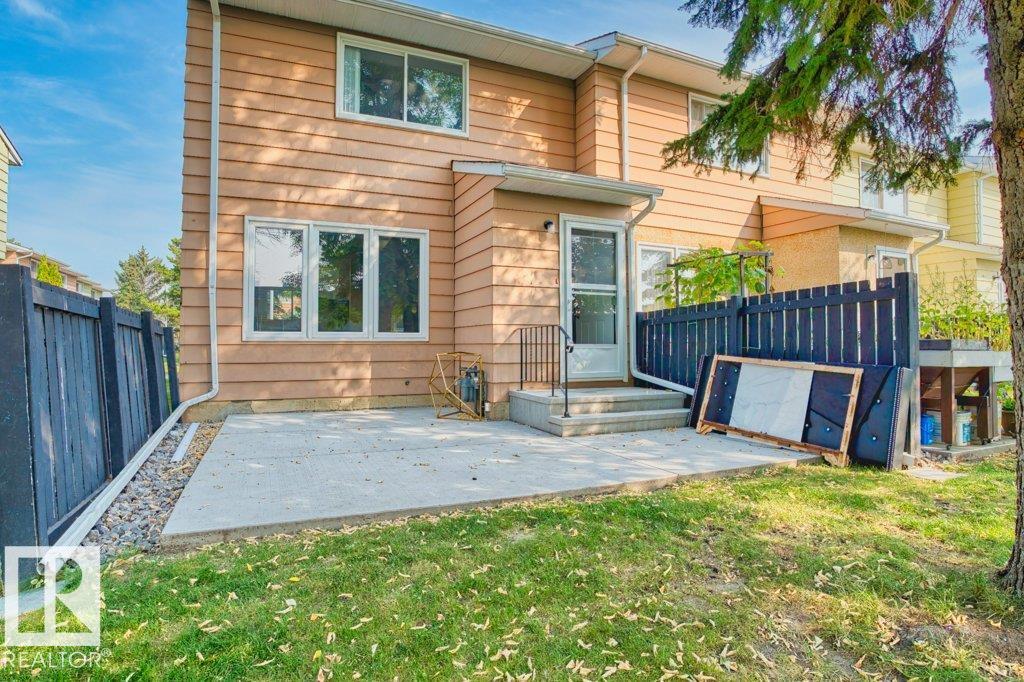 Third View of 17357 85 Avenue, Thorncliffe (Edmonton), Edmonton, Alberta, T5T 0P7