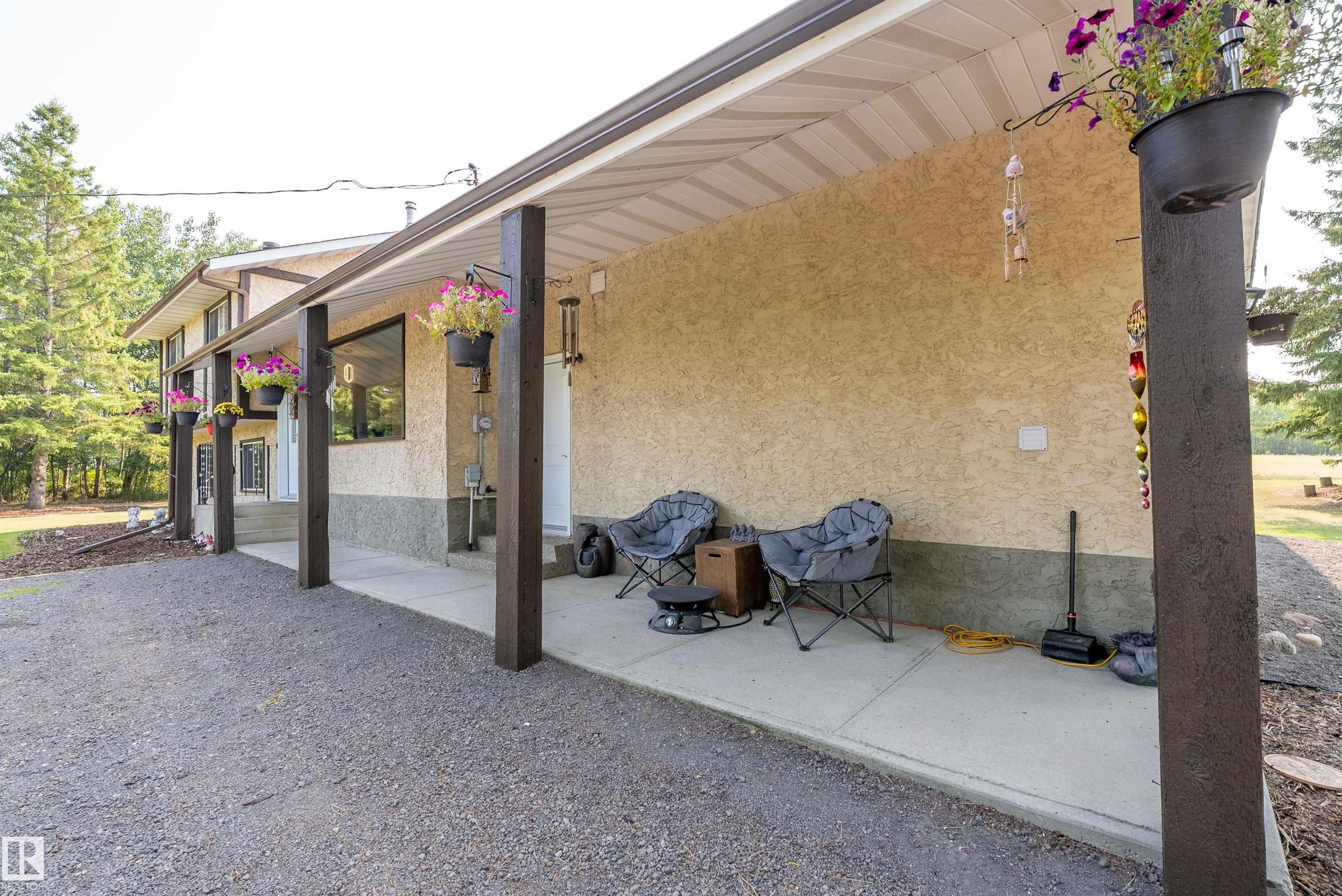 Fourth View of 37 52510 RGE ROAD 213, Beaver Valley Estates, Rural Strathcona County, Alberta, T8G 2E6
