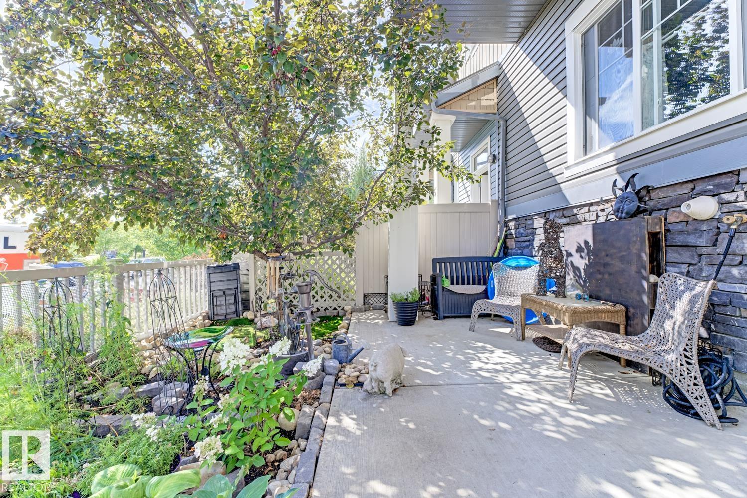Fifth View of 6 1030 CHAPPELLE Boulevard, Chappelle Area, Edmonton, Alberta, T6W 2K7