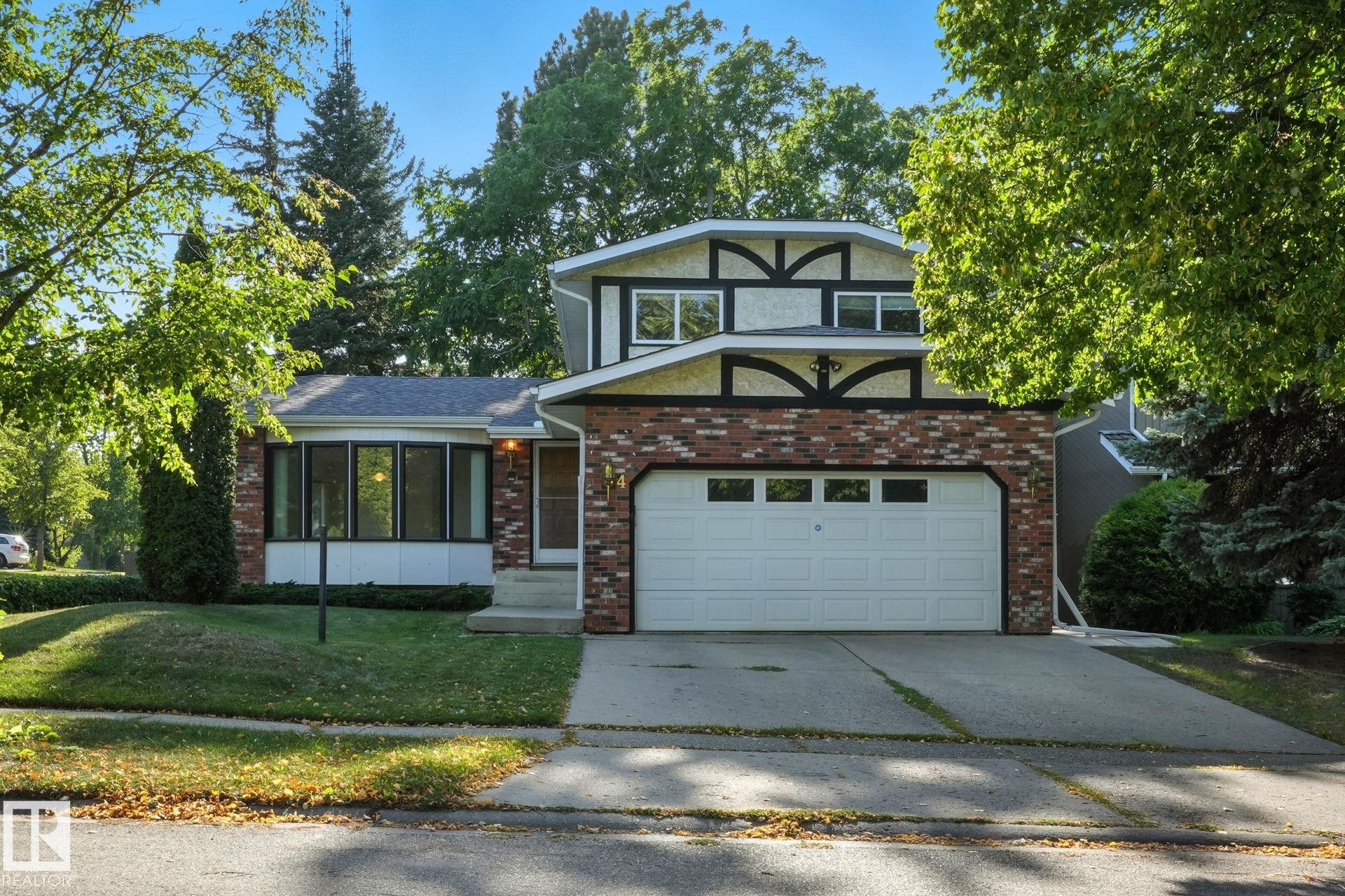 4 GLEN MEADOW Crescent, E4457278, Alberta,