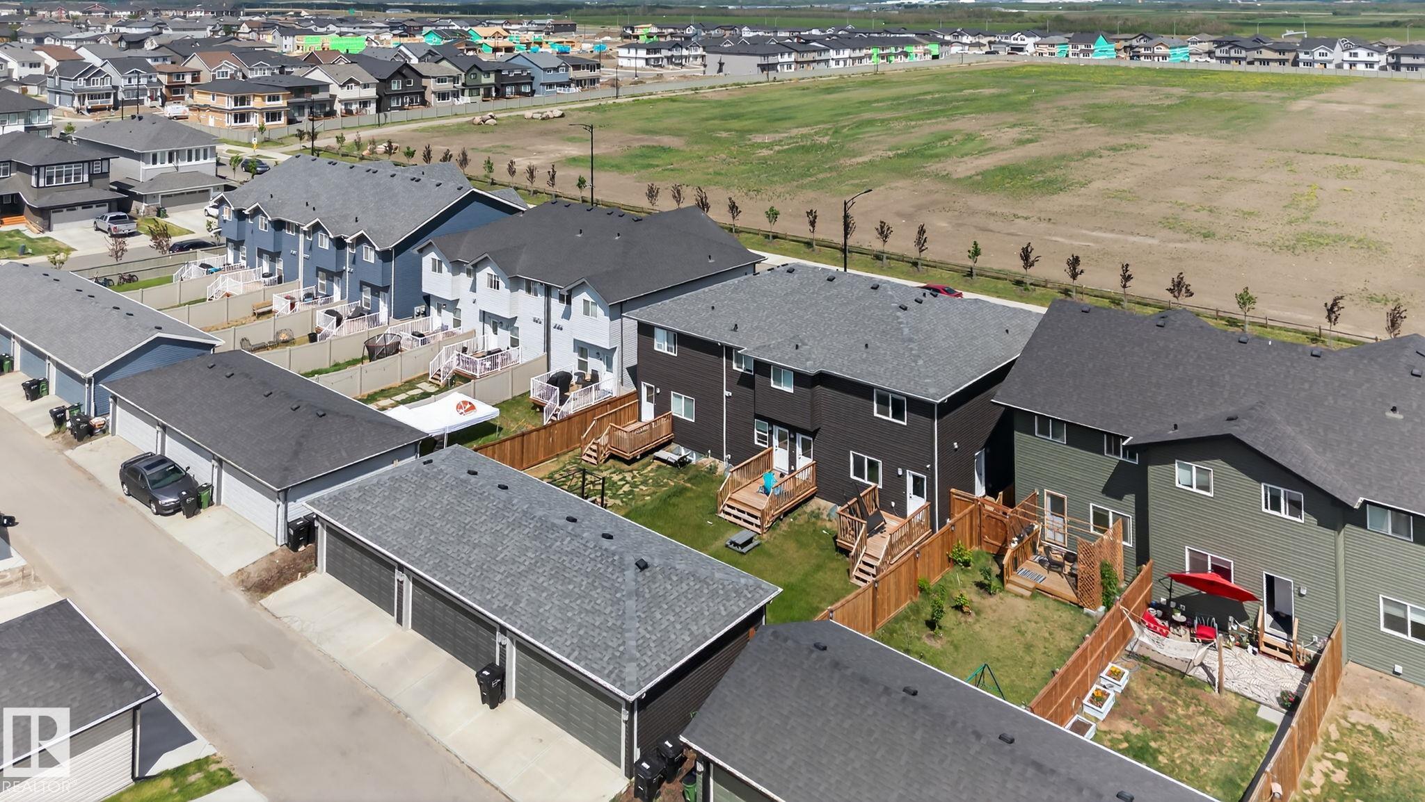 Fourth View of 7133/35/37 178 Avenue, Crystallina Nera East, Edmonton, Alberta, T5Z 0T8