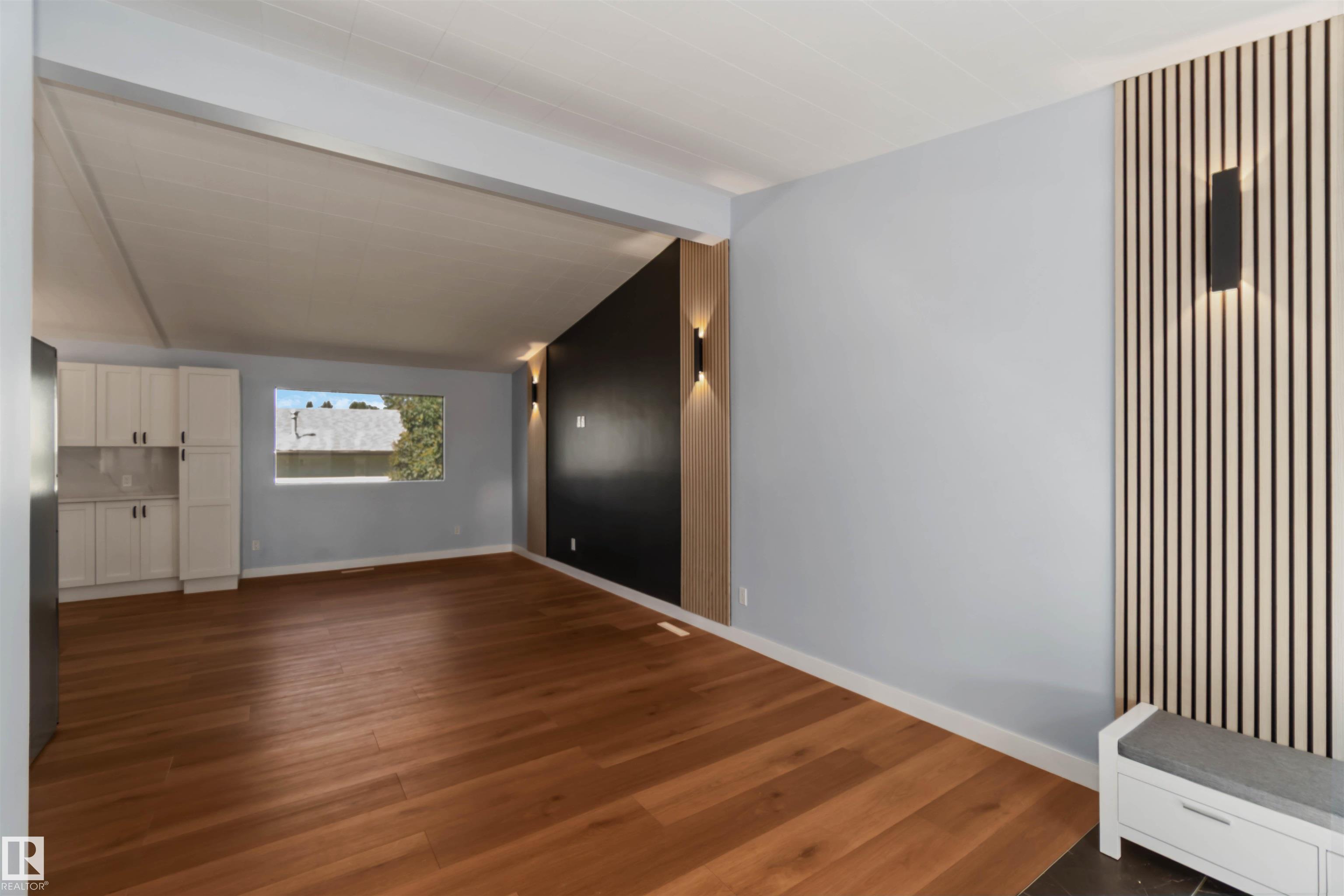Third View of 6808 95 Avenue, Ottewell, Edmonton, Alberta, T6B 1A8
