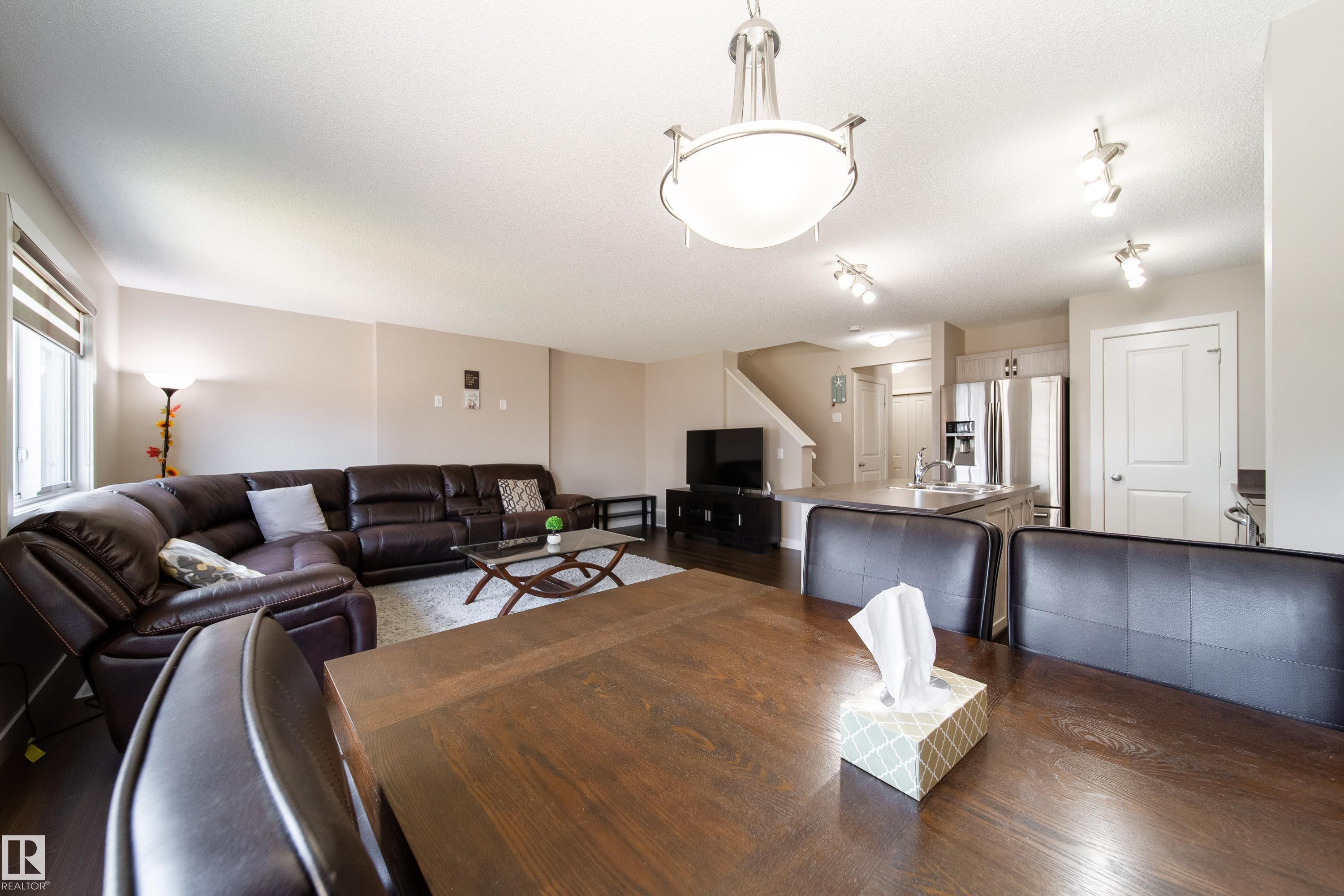Third View of 1107 33A Street, Laurel, Edmonton, Alberta, T6T 2C4