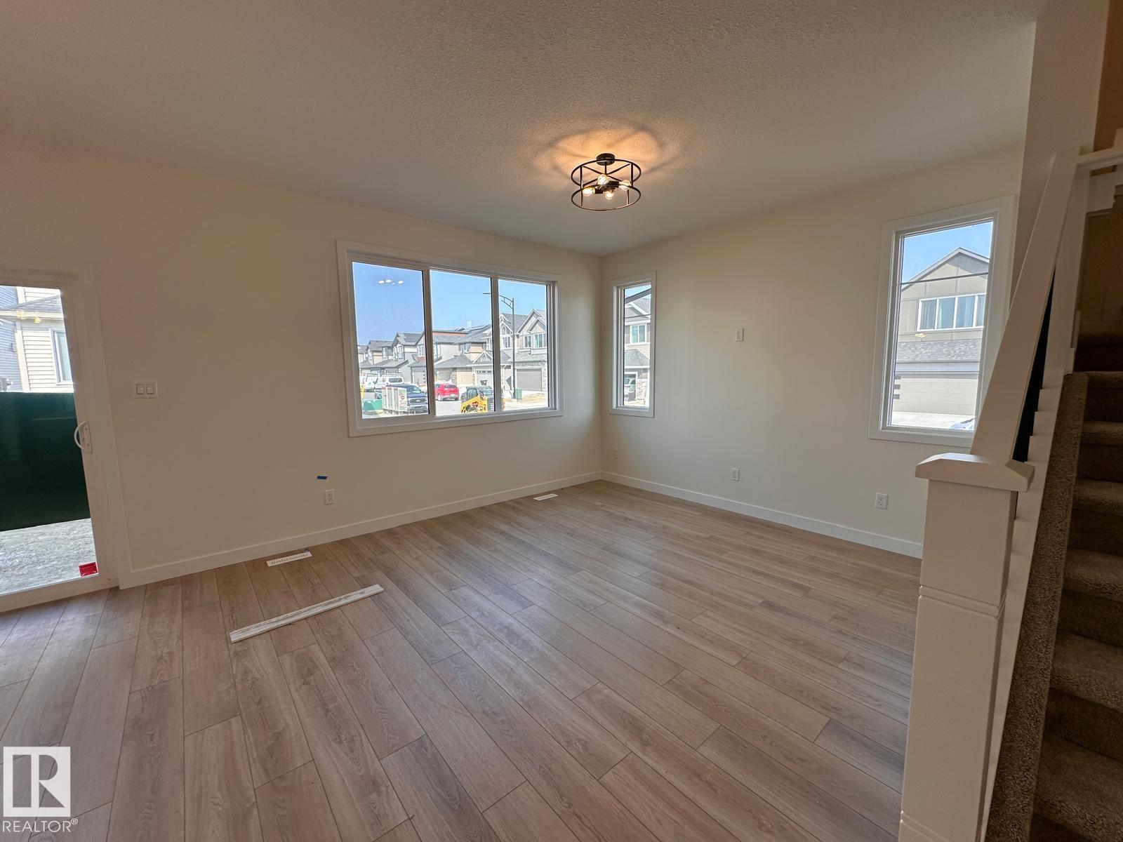 Fifth View of 6304 KING Wynd, Keswick, Edmonton, Alberta, T6W 2J2