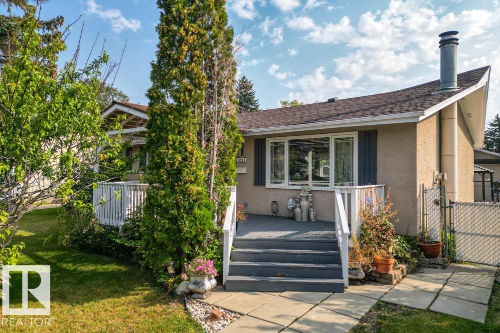 Third View of 9211 69 Street, Ottewell, Edmonton, Alberta, T6B 1V8