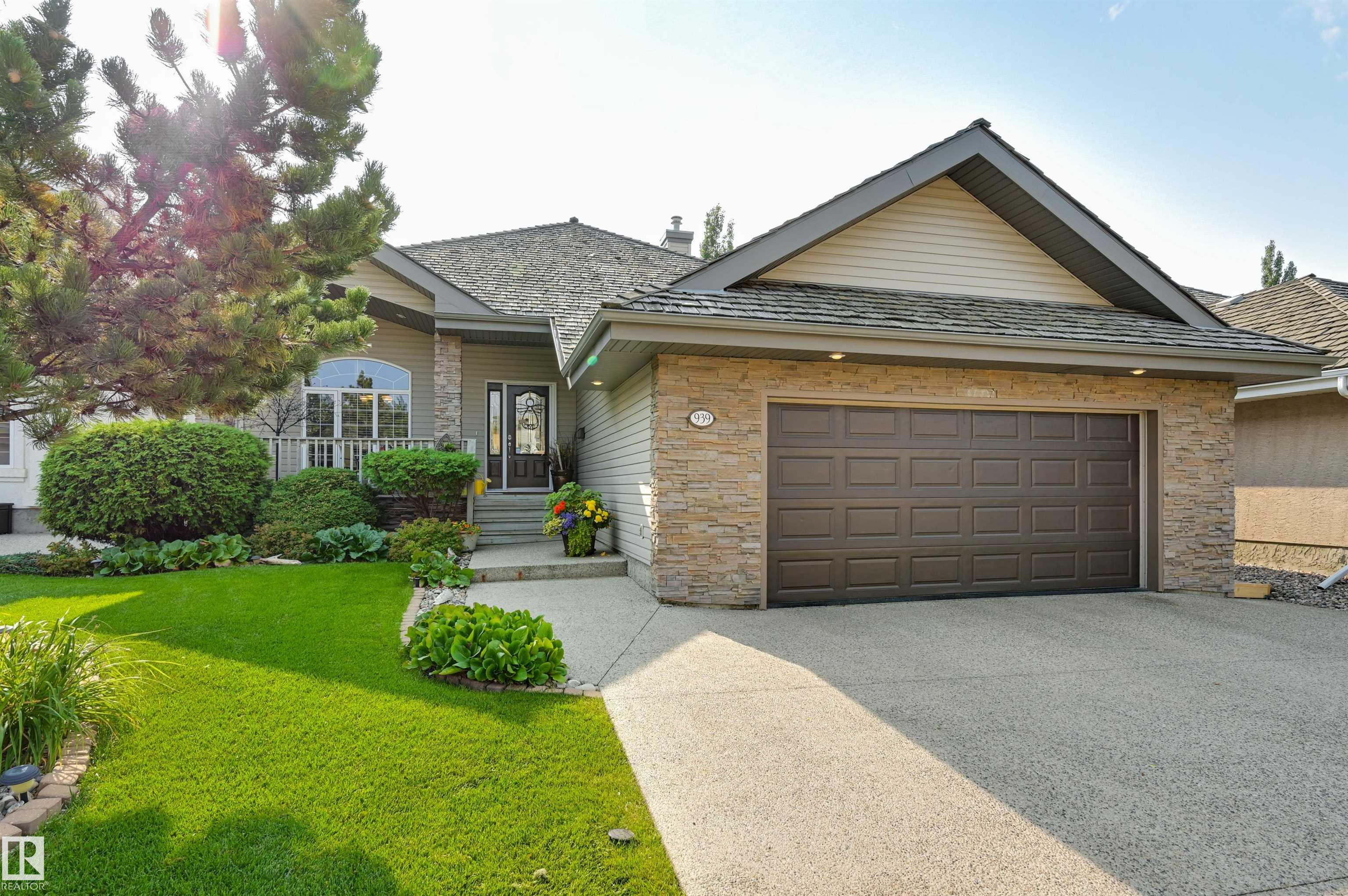 939 HALIBURTON Road, E4457364, Alberta,