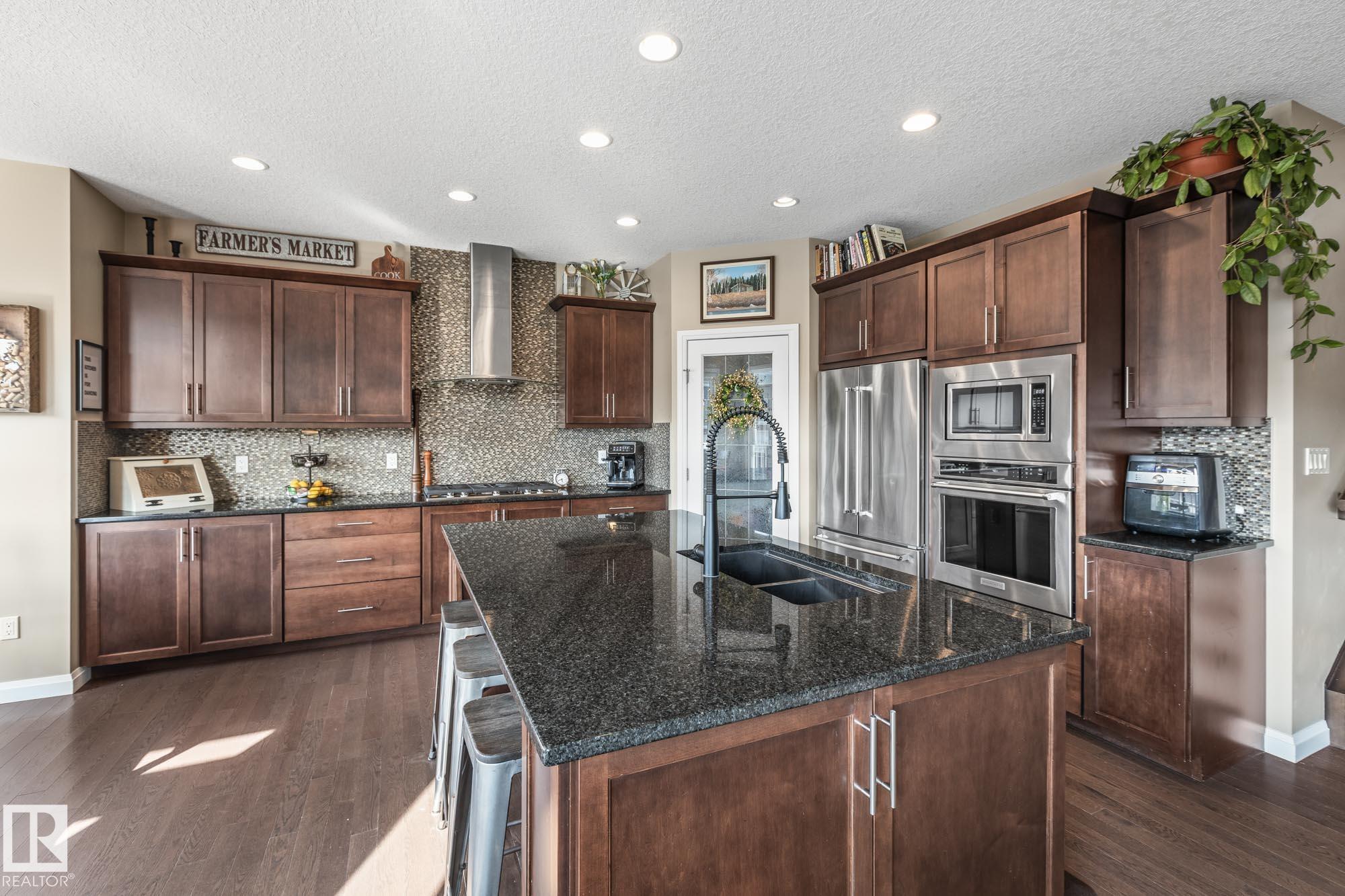 100 SHEPPARD Way, E4457373, Alberta,