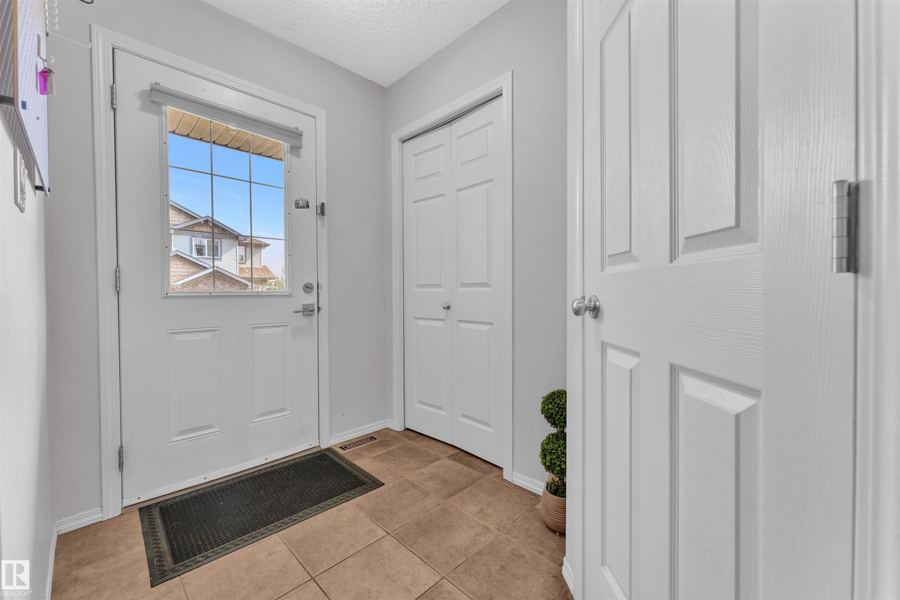 Fourth View of 20 1730 LEGER GATE Gate, Leger, Edmonton, Alberta, T6R 0R3