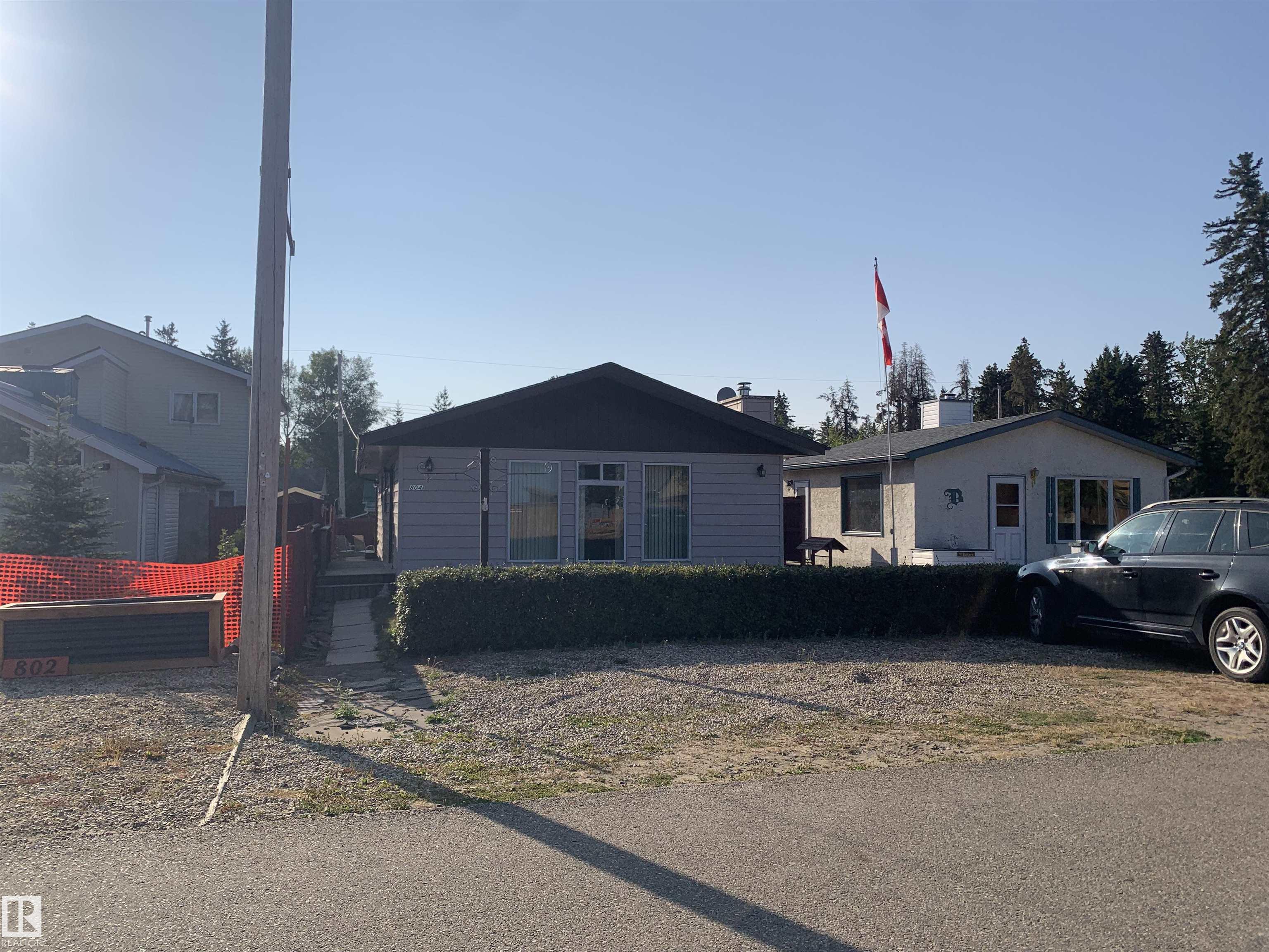 804A 1 Avenue, E4457686, Alberta,
