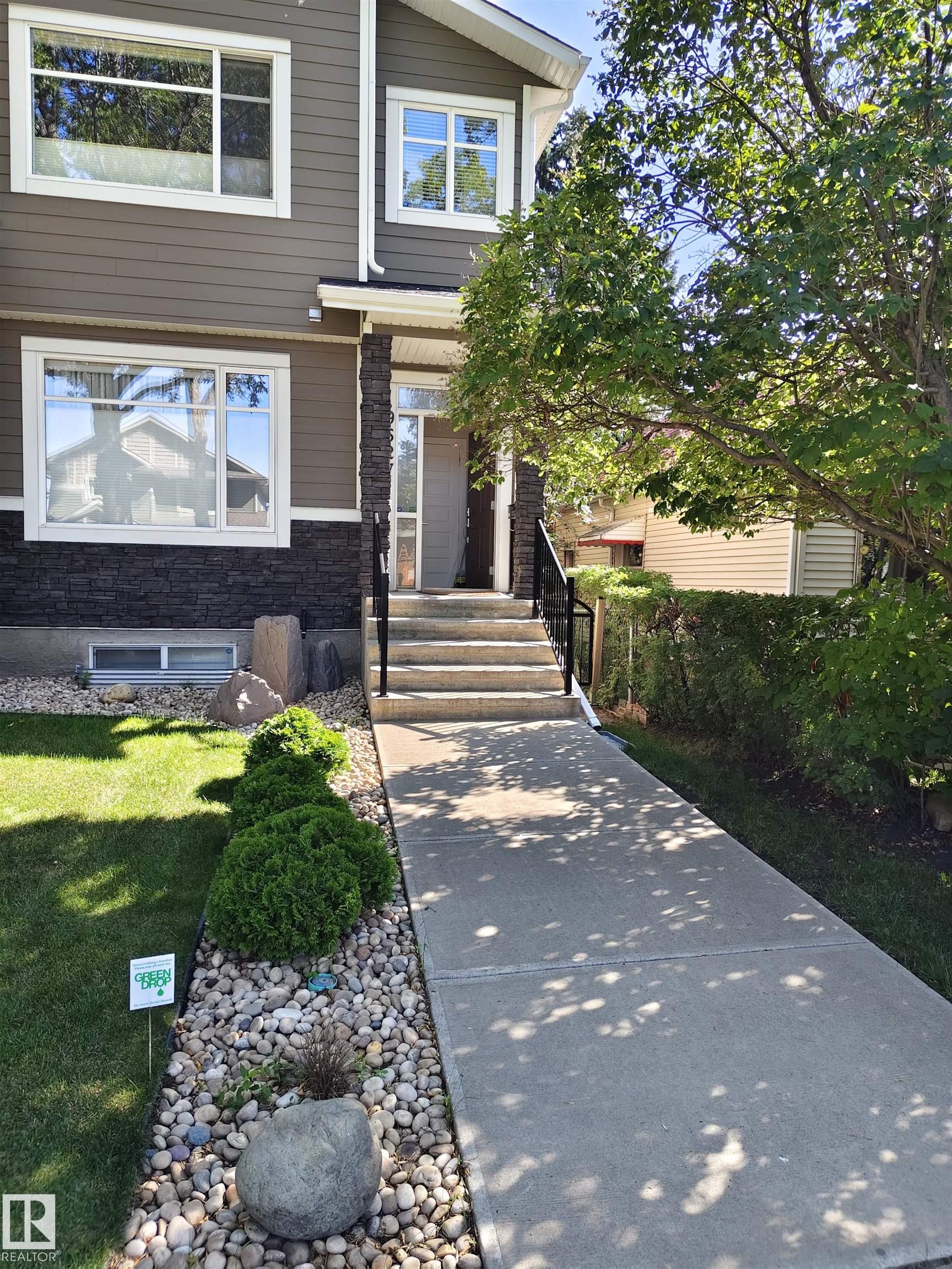 9527 75 Avenue, E4457693, Alberta,