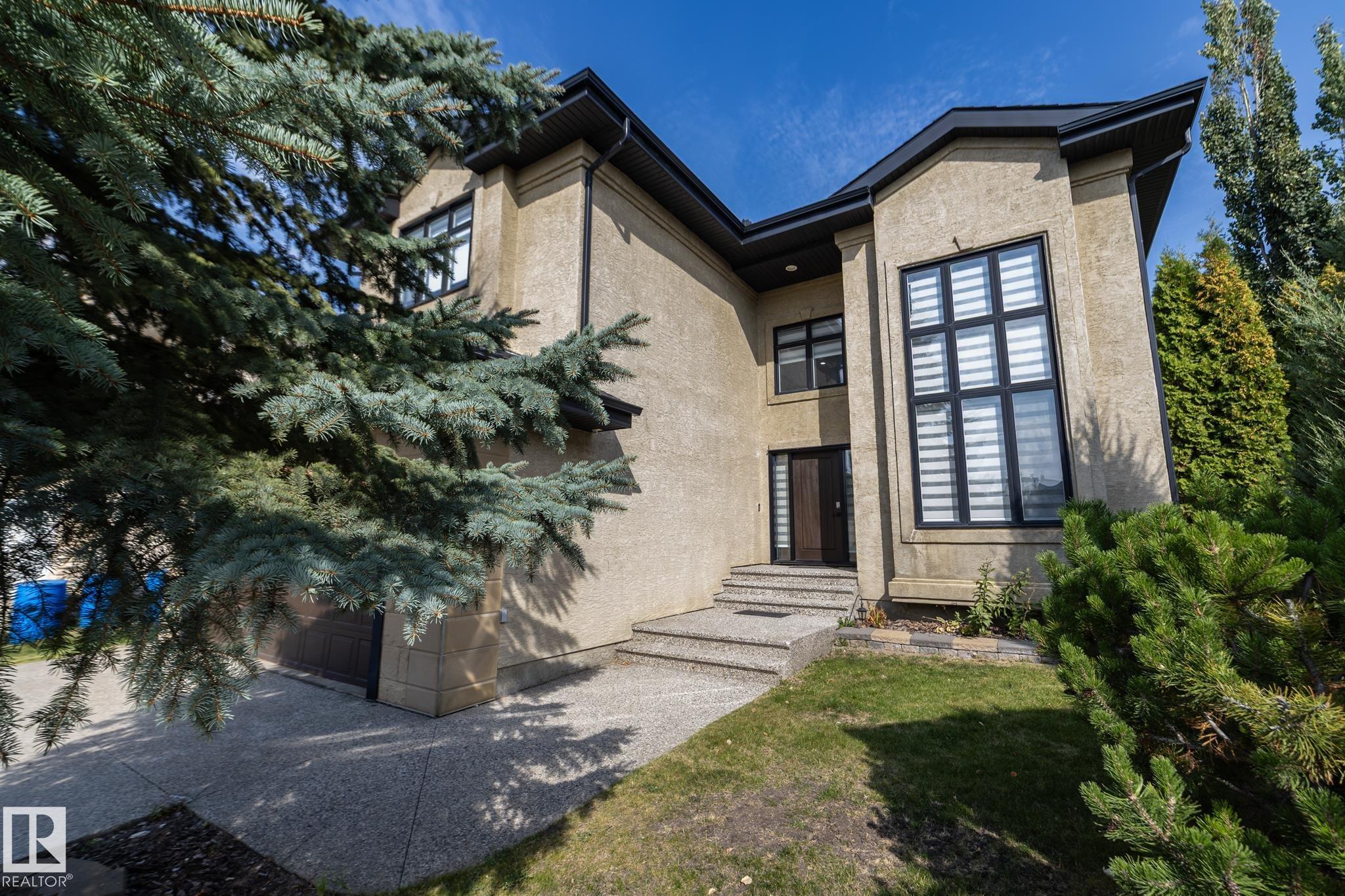 Second View of 926 THOMPSON Place, Terwillegar Towne, Edmonton, Alberta, T6R 3K4