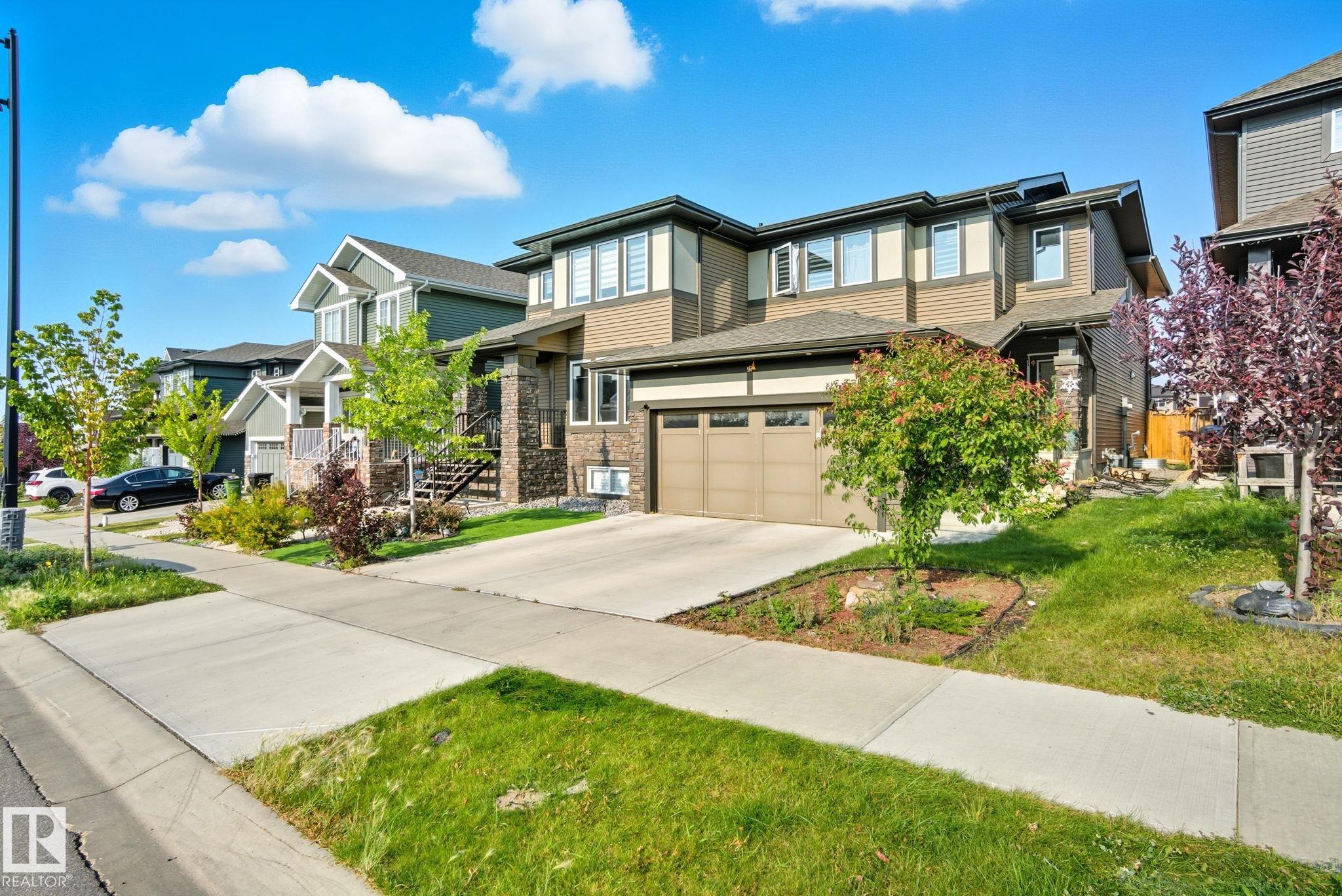 Second View of 2039 WONNACOTT Way, Walker, Edmonton, Alberta, T6X 2J4