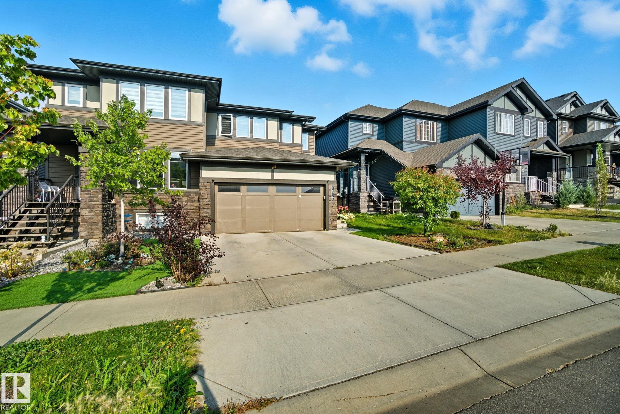 Third View of 2039 WONNACOTT Way, Walker, Edmonton, Alberta, T6X 2J4