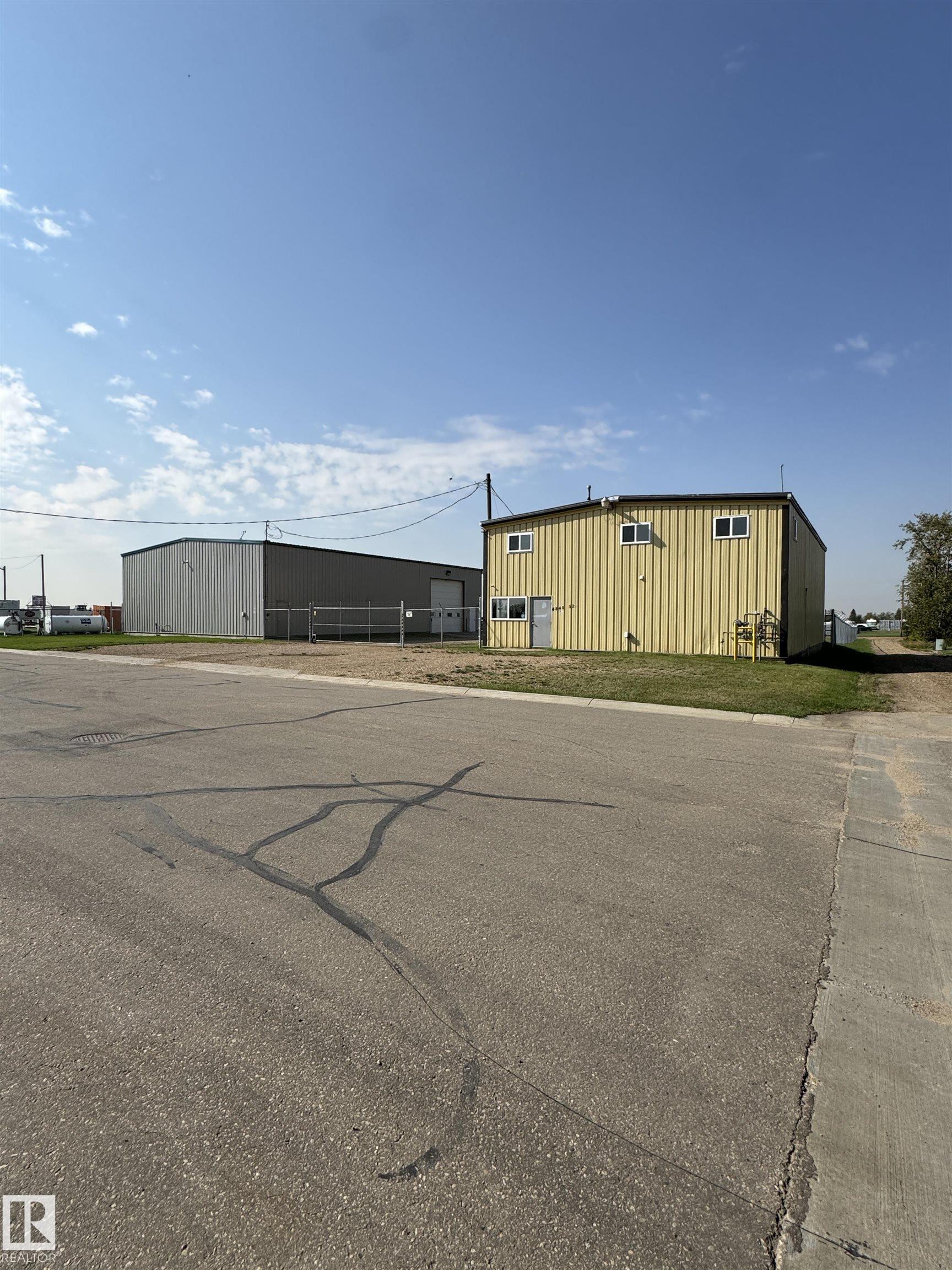 4840 52 Street, E4457875, Alberta,