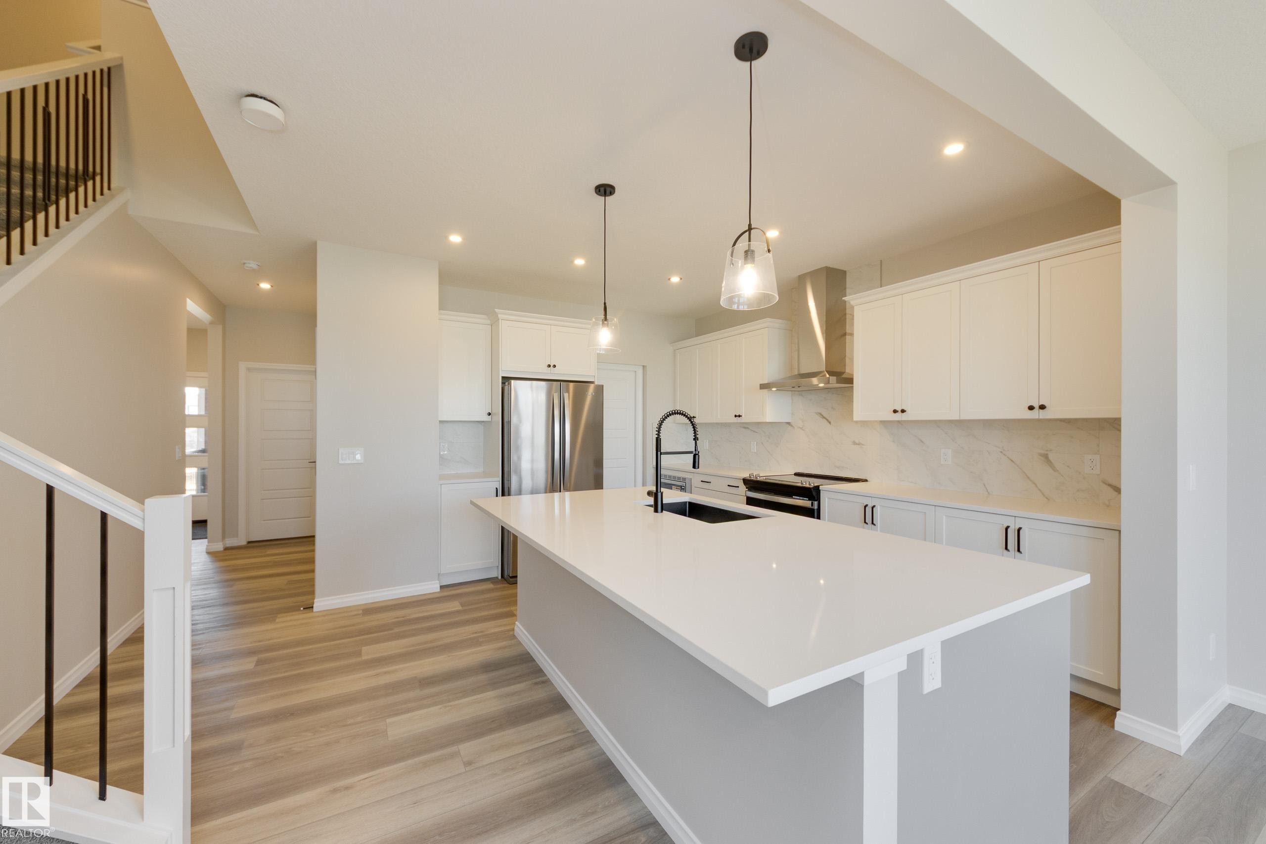 Fifth View of 19410 22A Avenue, River's Edge, Edmonton, Alberta, T6M 3J2